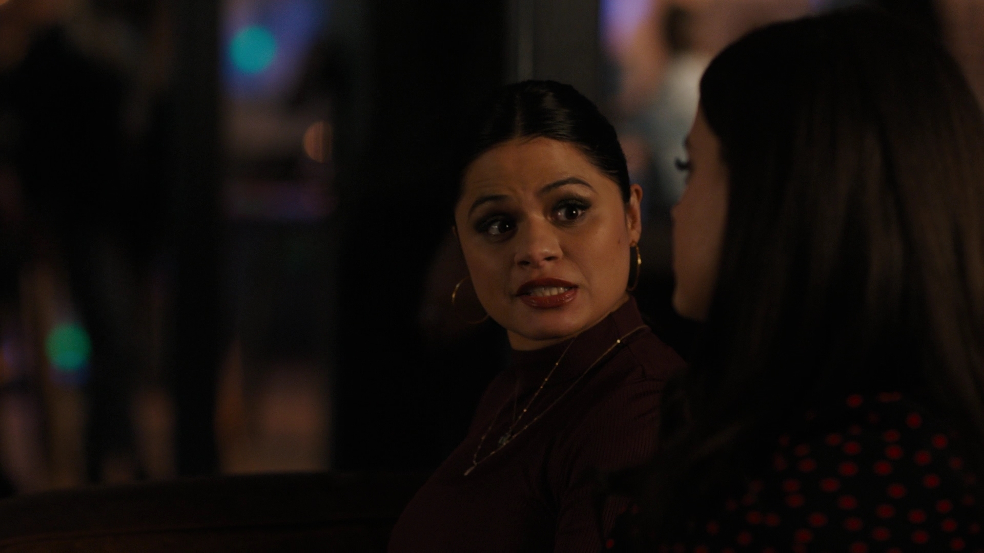 Charmed-Online-dot-nl_Charmed2x10CurseWords0027.jpg