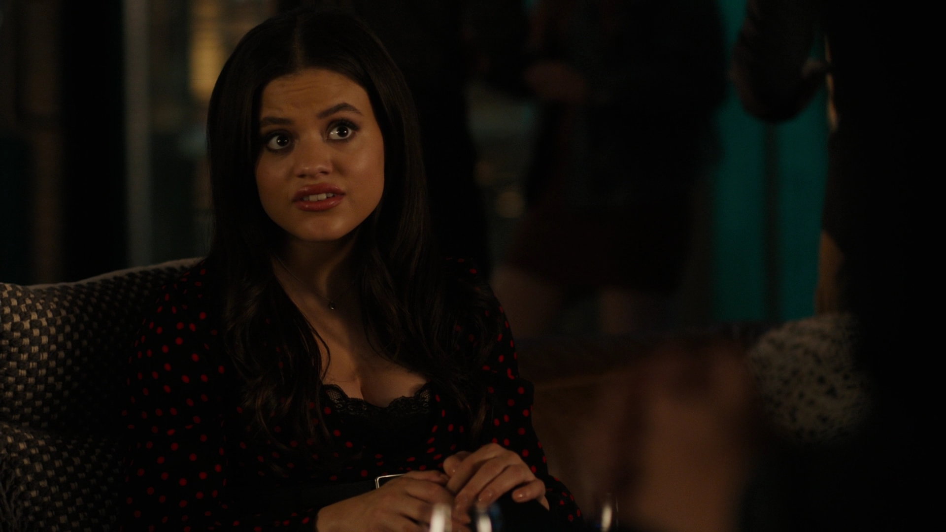 Charmed-Online-dot-nl_Charmed2x10CurseWords0040.jpg