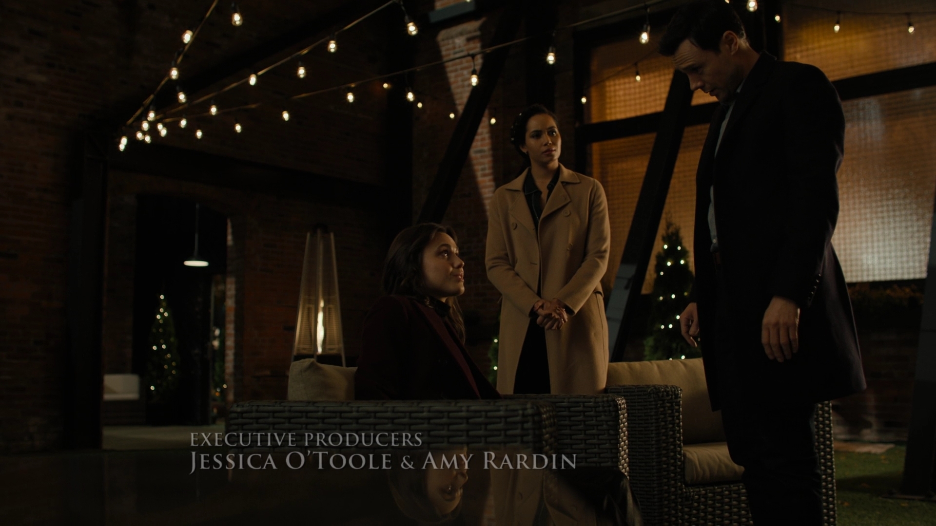 Charmed-Online-dot-nl_Charmed2x10CurseWords0309.jpg Charmed-Online-dot-nl_Charmed2x10CurseWords0309.jpg