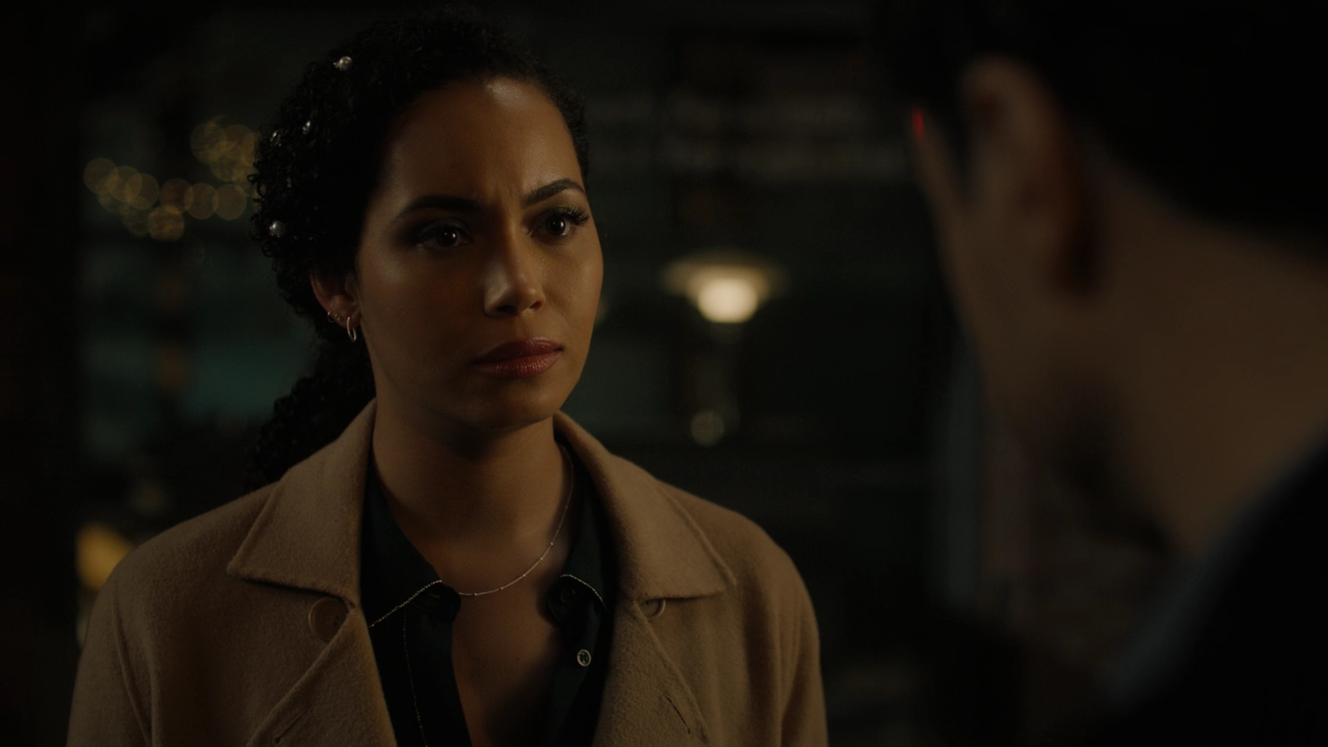 Charmed-Online-dot-nl_Charmed2x10CurseWords0358.jpg