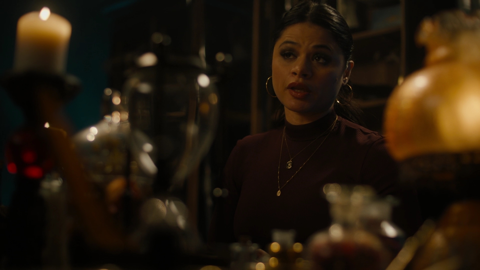Charmed-Online-dot-nl_Charmed2x10CurseWords0410.jpg
