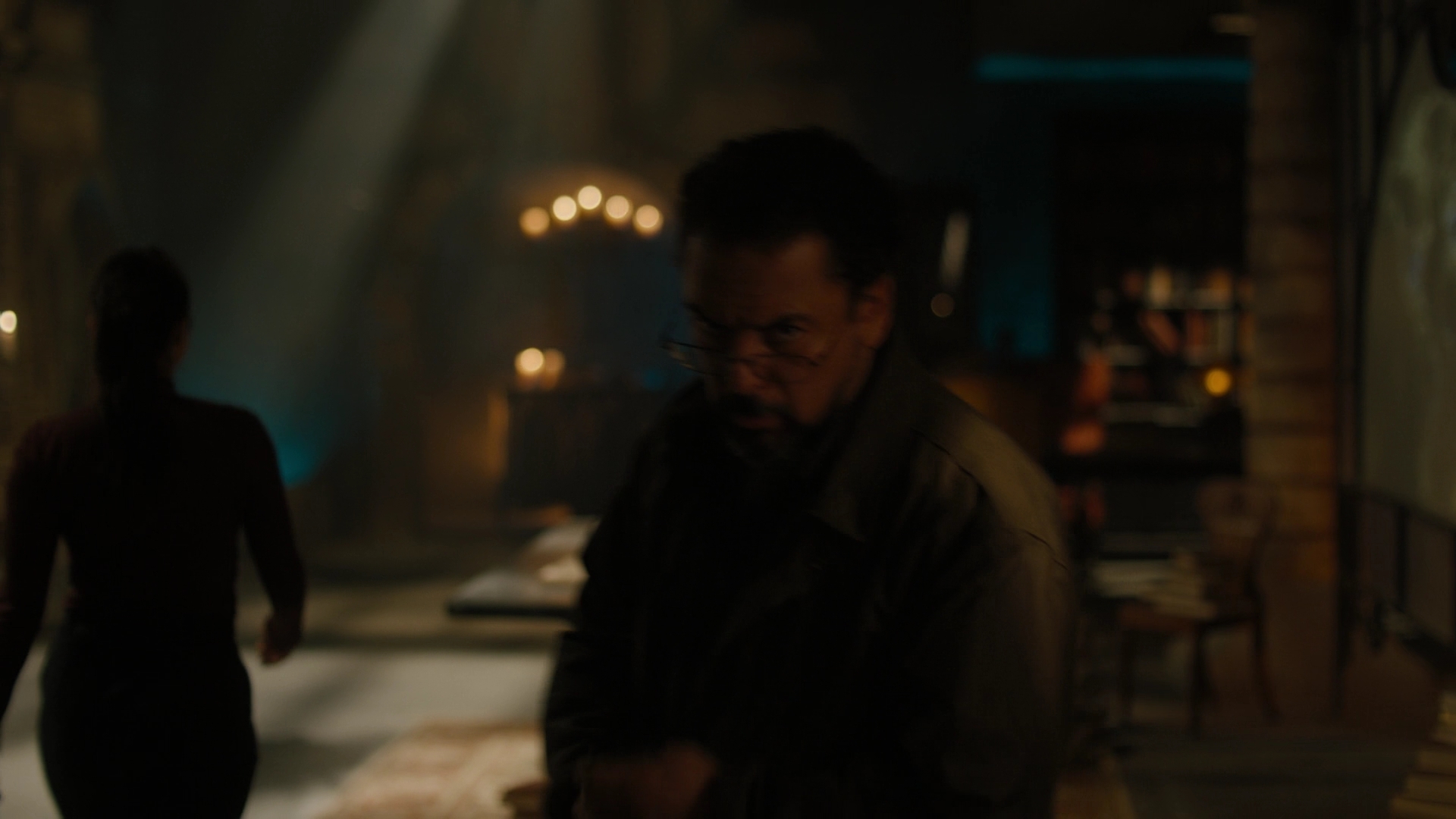 Charmed-Online-dot-nl_Charmed2x10CurseWords0437.jpg