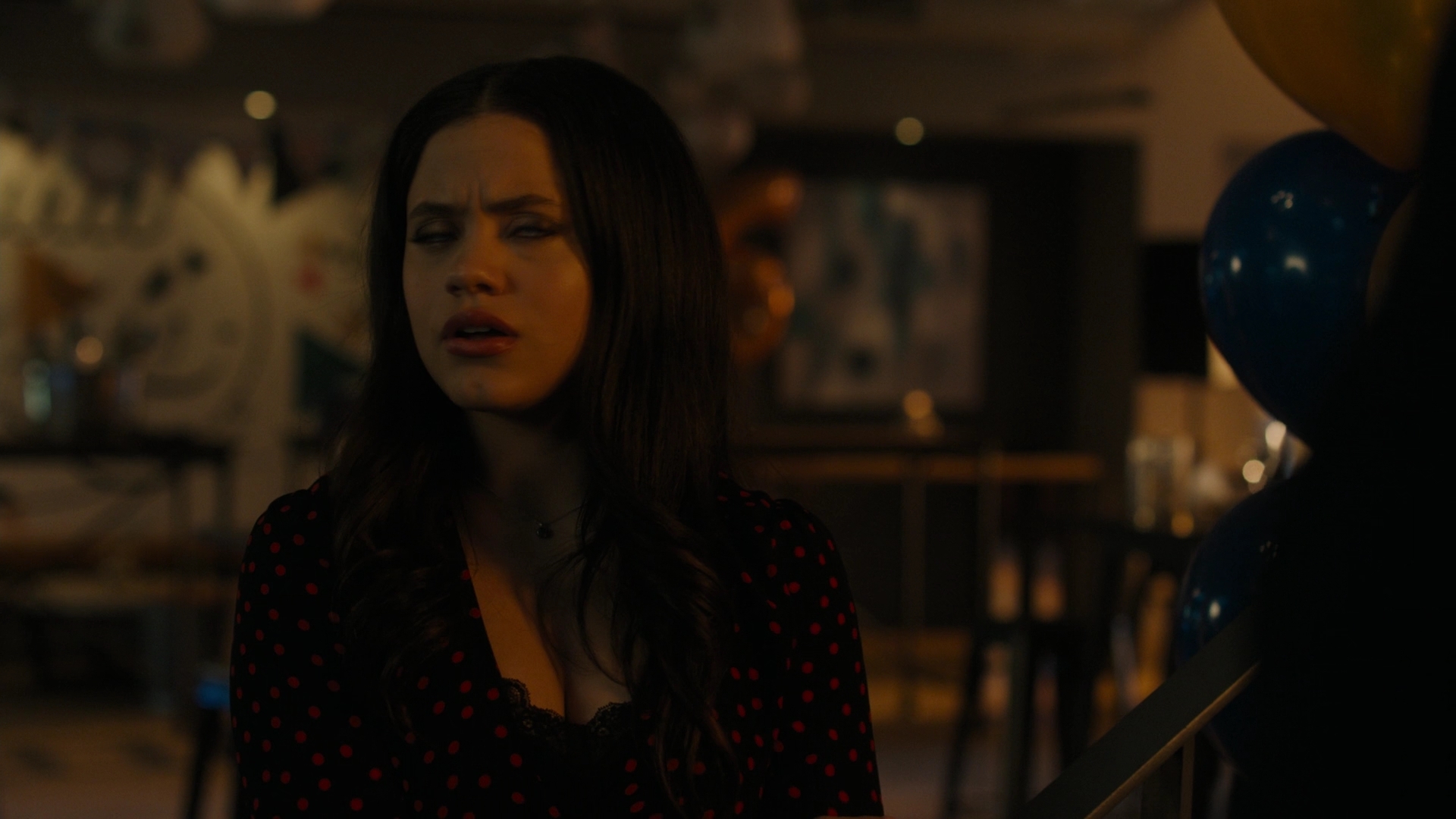 Charmed-Online-dot-nl_Charmed2x10CurseWords0588.jpg