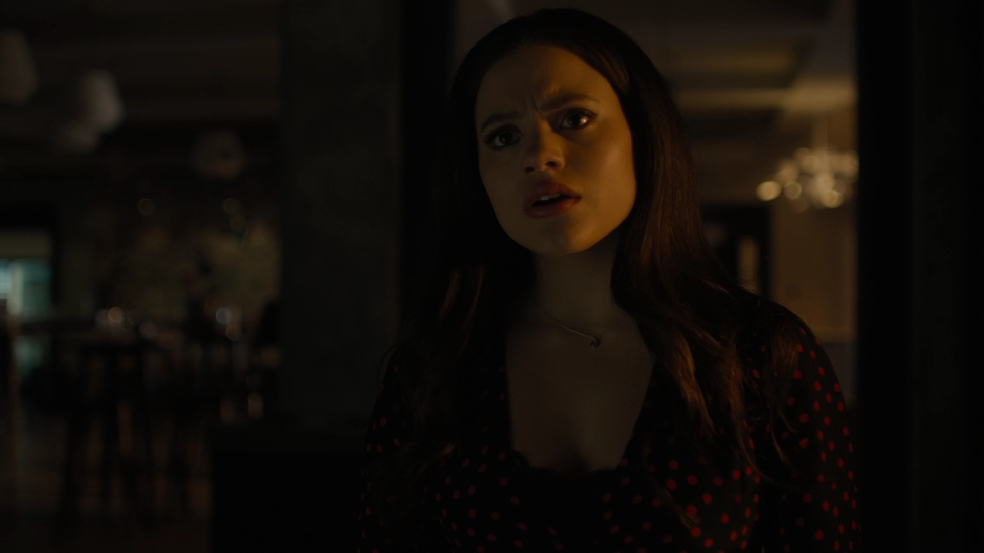 Charmed-Online-dot-nl_Charmed2x10CurseWords0660.jpg