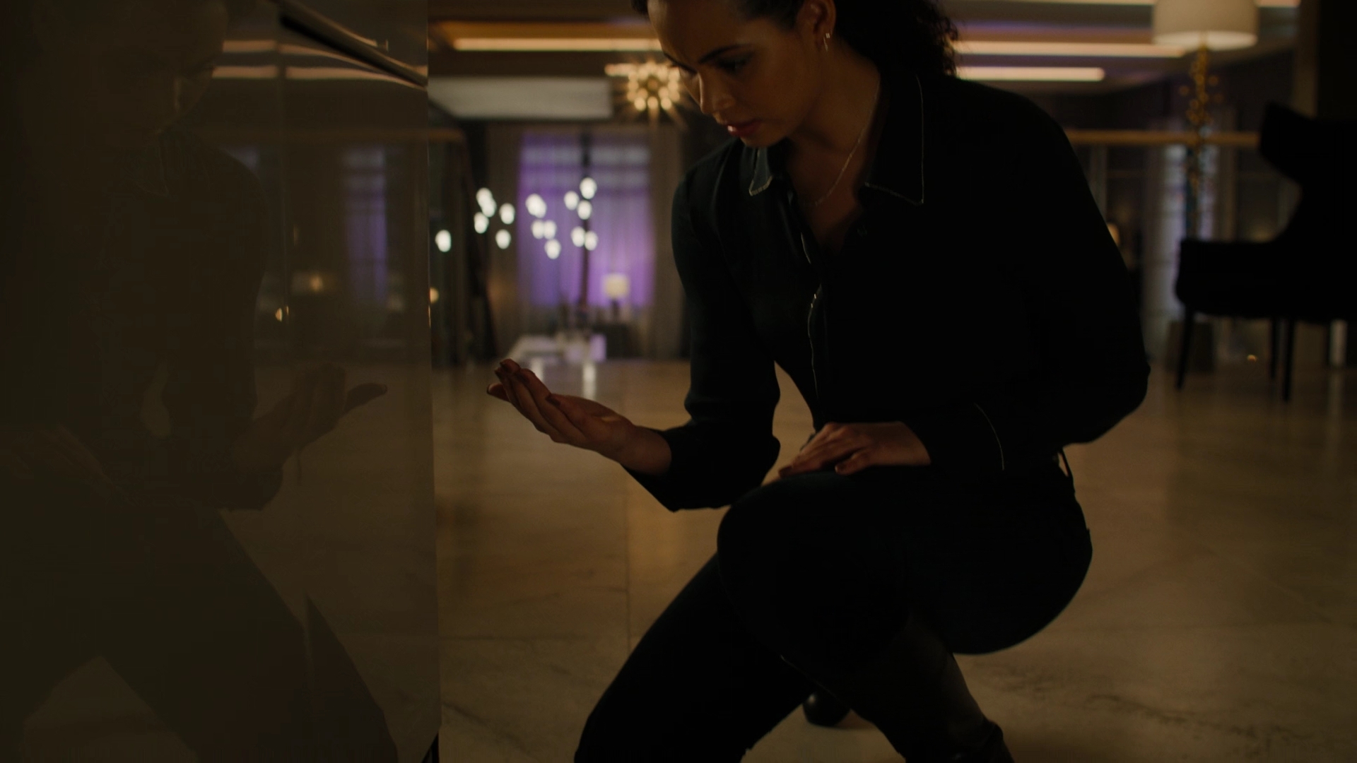 Charmed-Online-dot-nl_Charmed2x10CurseWords0923.jpg