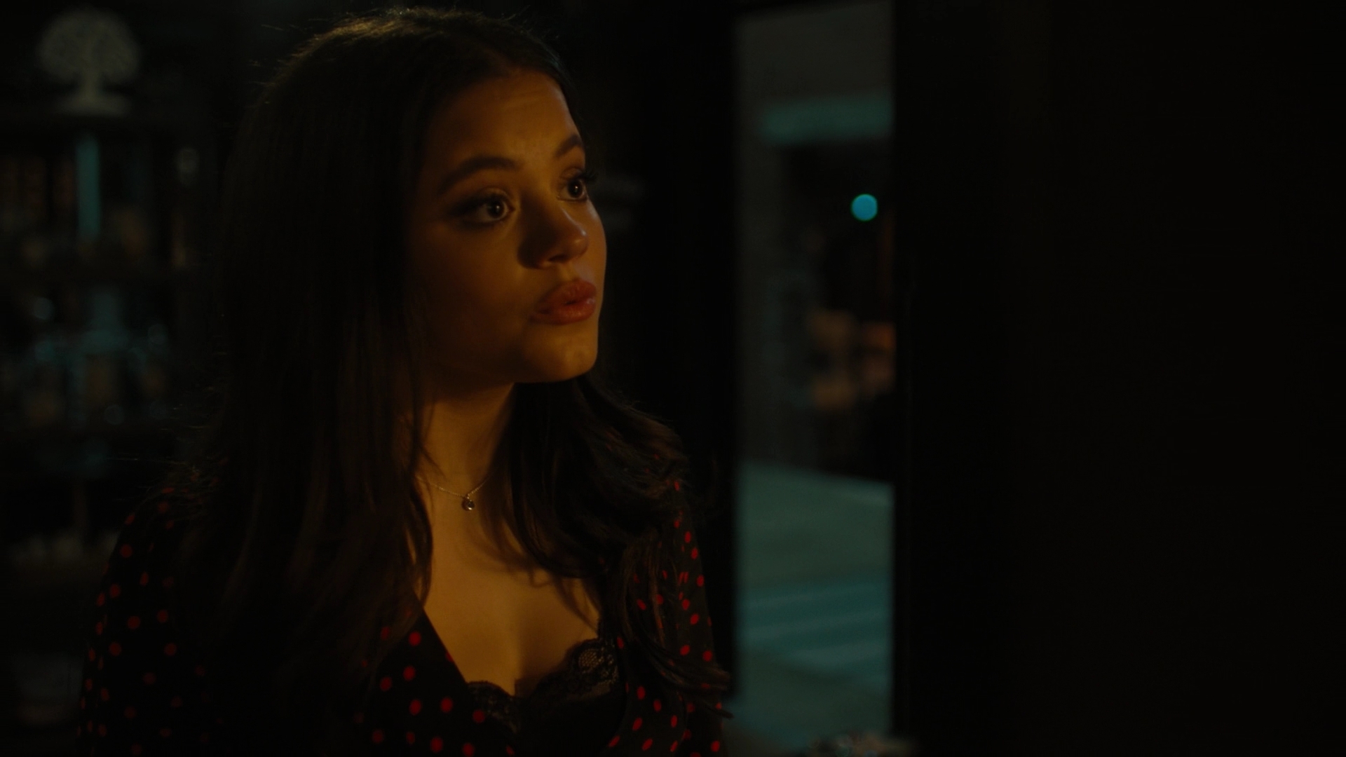Charmed-Online-dot-nl_Charmed2x10CurseWords0941.jpg