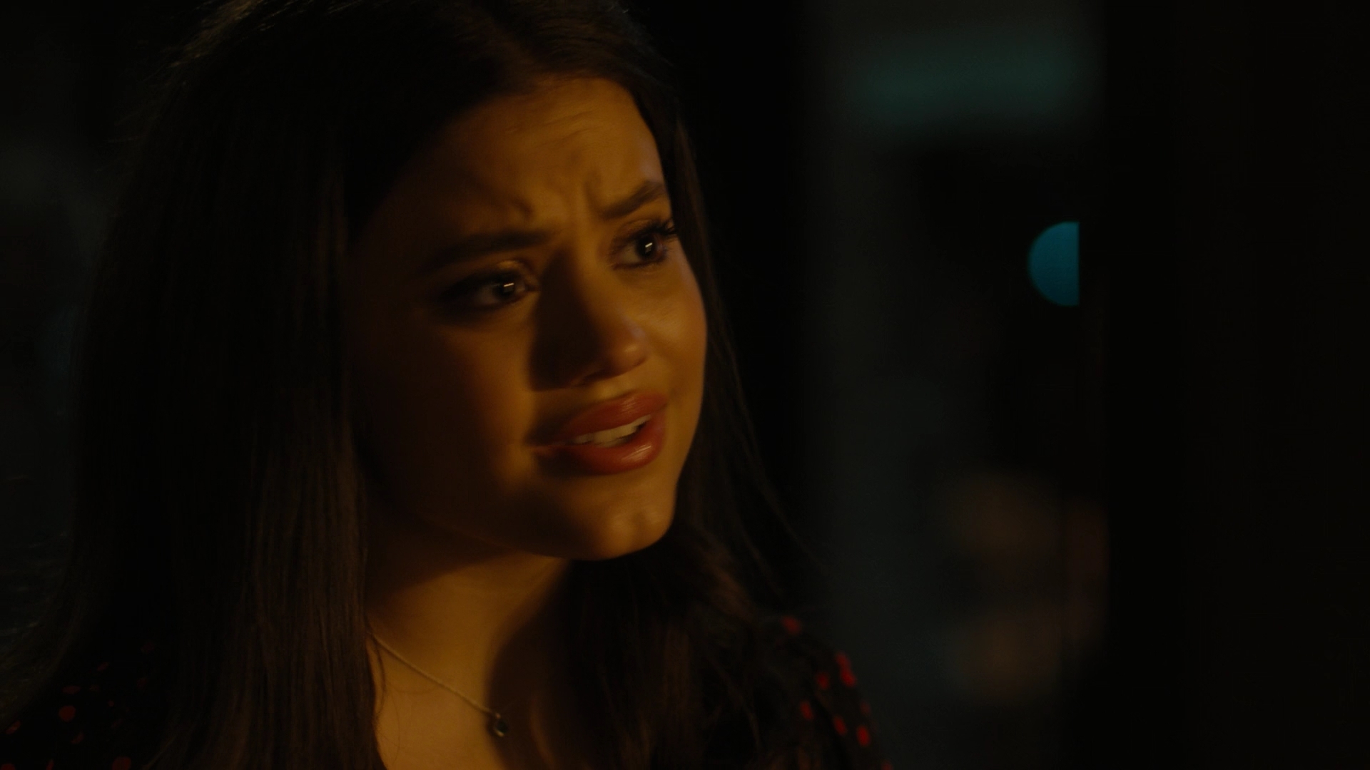Charmed-Online-dot-nl_Charmed2x10CurseWords0994.jpg