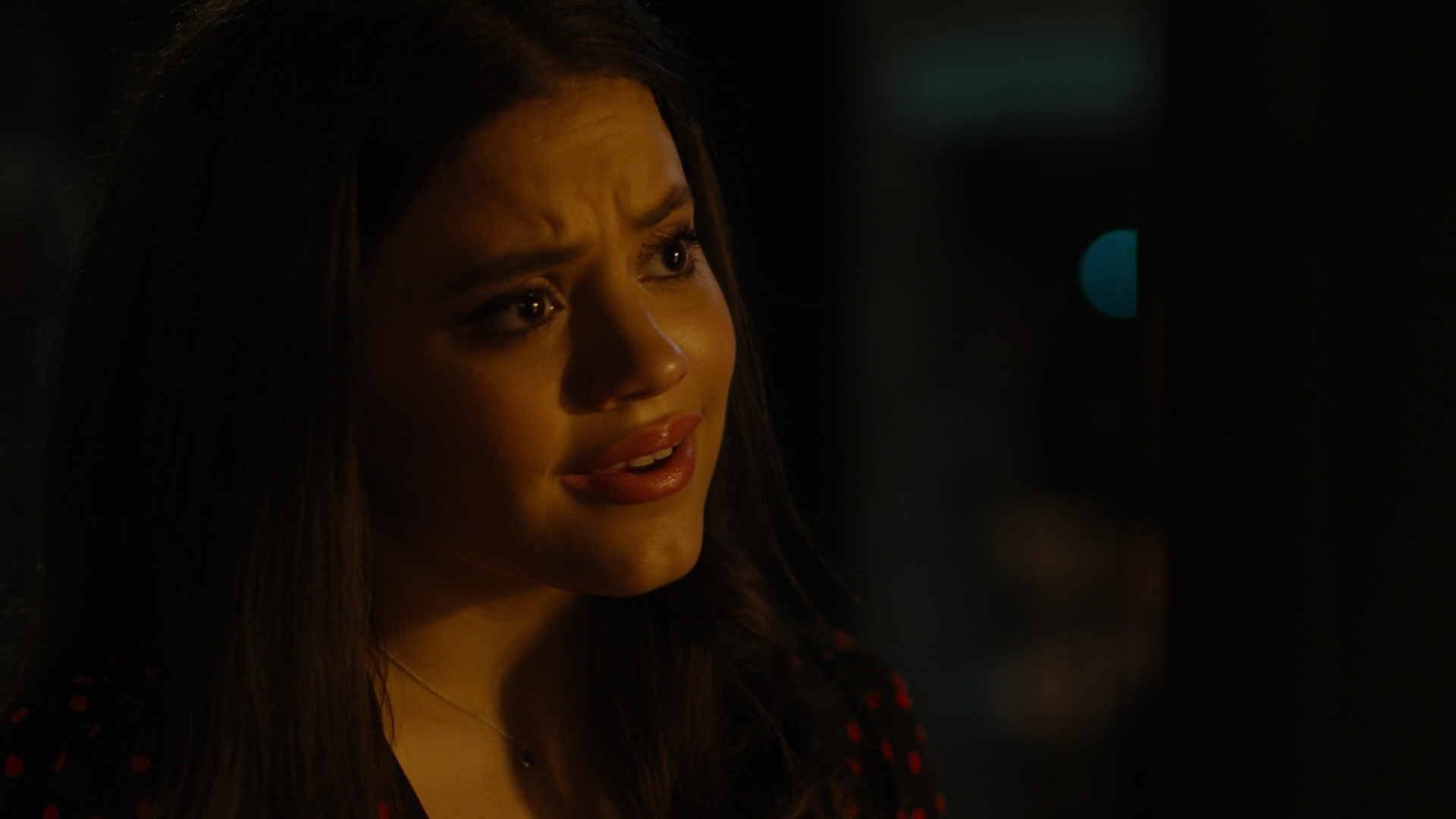 Charmed-Online-dot-nl_Charmed2x10CurseWords0995.jpg
