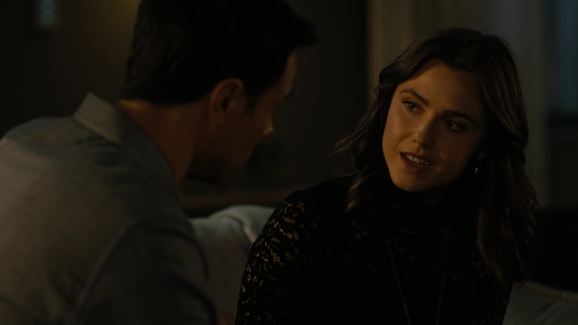 Charmed-Online-dot-nl_Charmed2x10CurseWords1189.jpg Charmed-Online-dot-nl_Charmed2x10CurseWords1189.jpg