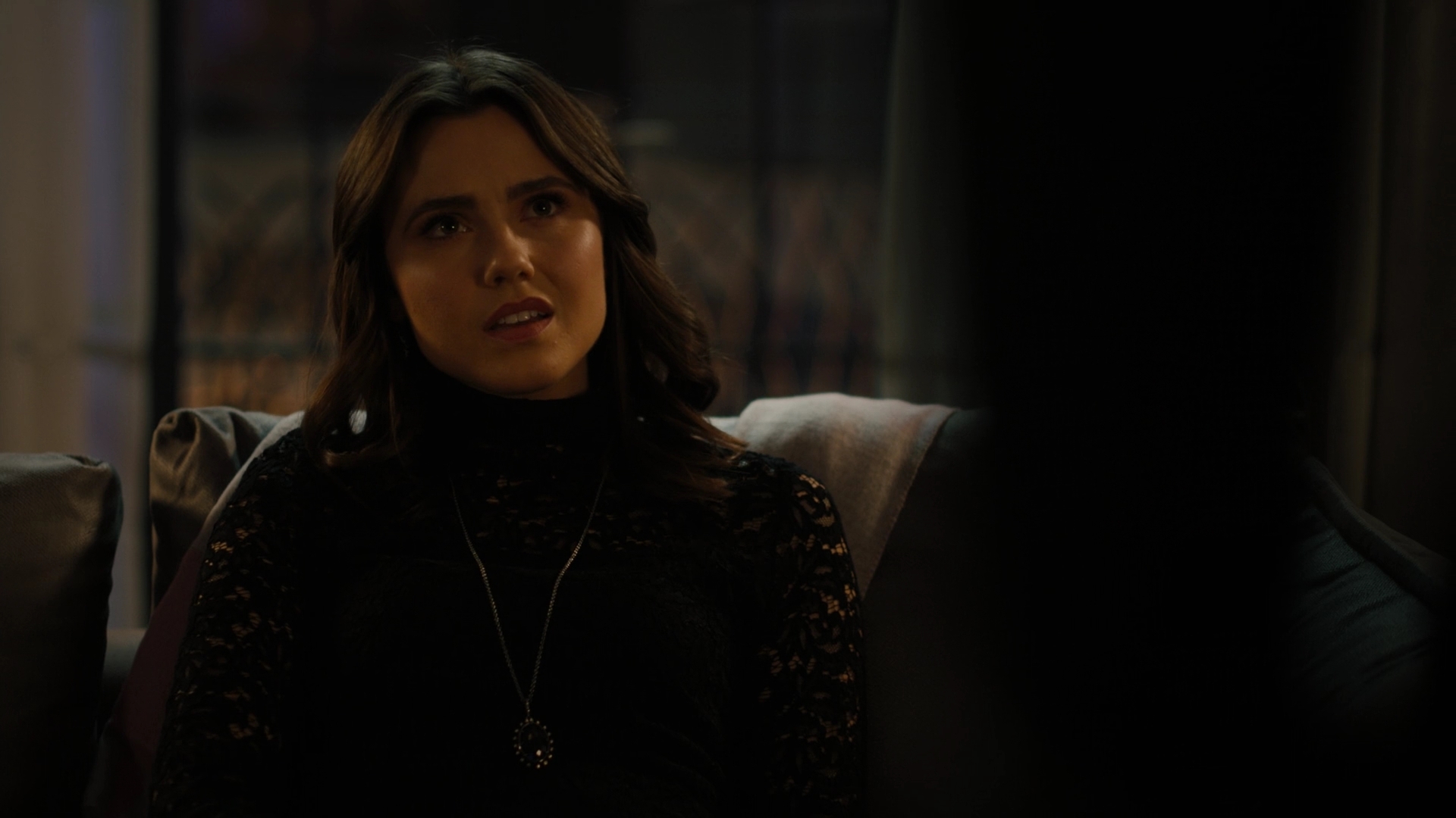 Charmed-Online-dot-nl_Charmed2x10CurseWords1241.jpg
