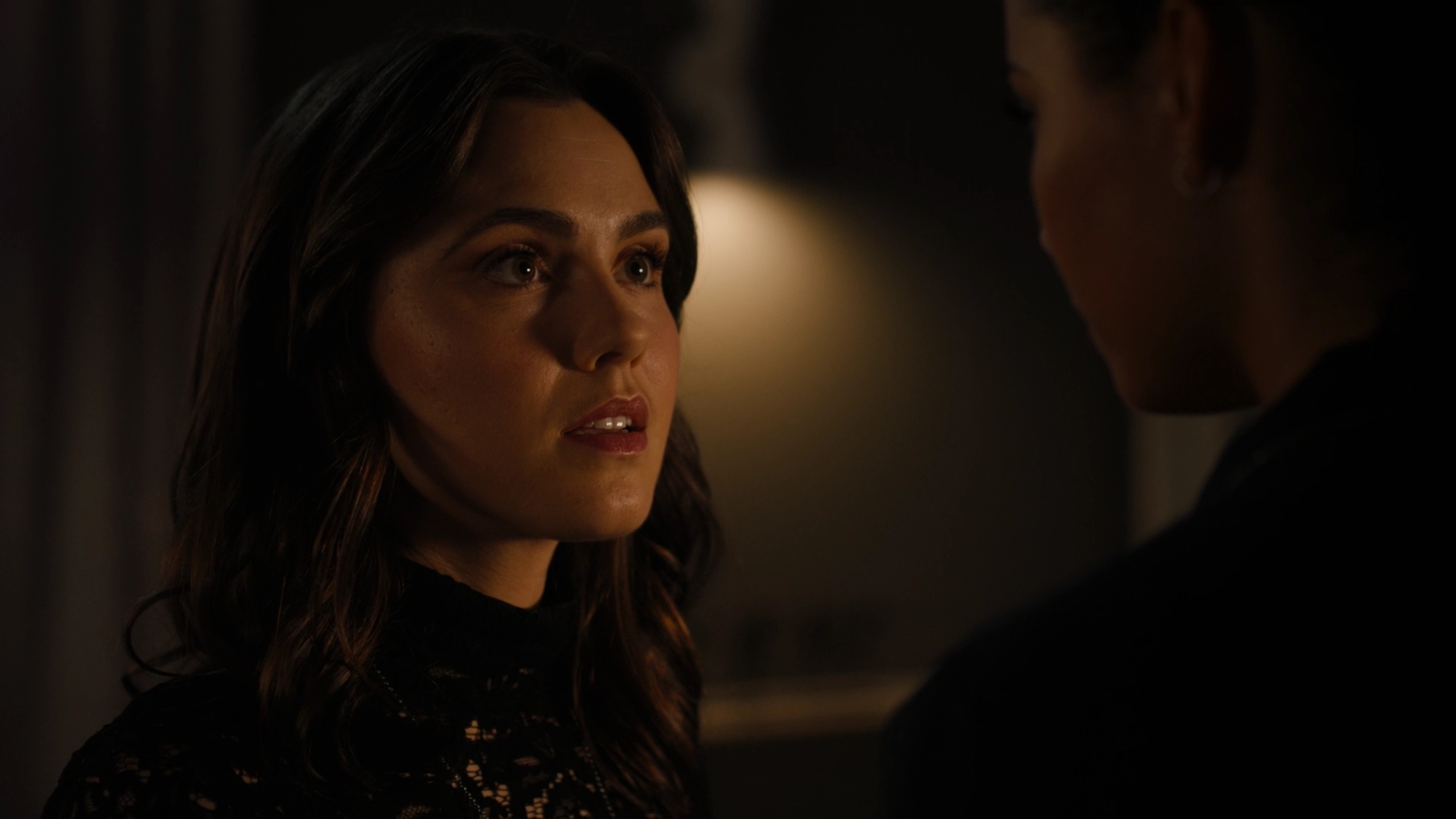 Charmed-Online-dot-nl_Charmed2x10CurseWords1264.jpg Charmed-Online-dot-nl_Charmed2x10CurseWords1264.jpg