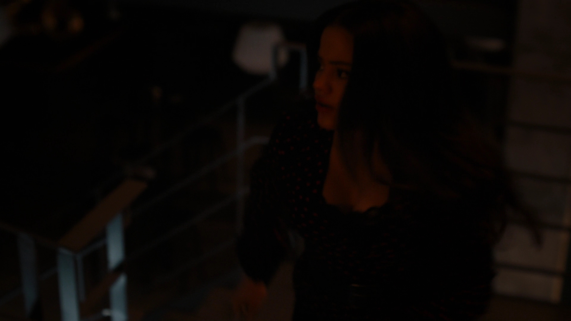 Charmed-Online-dot-nl_Charmed2x10CurseWords1314.jpg