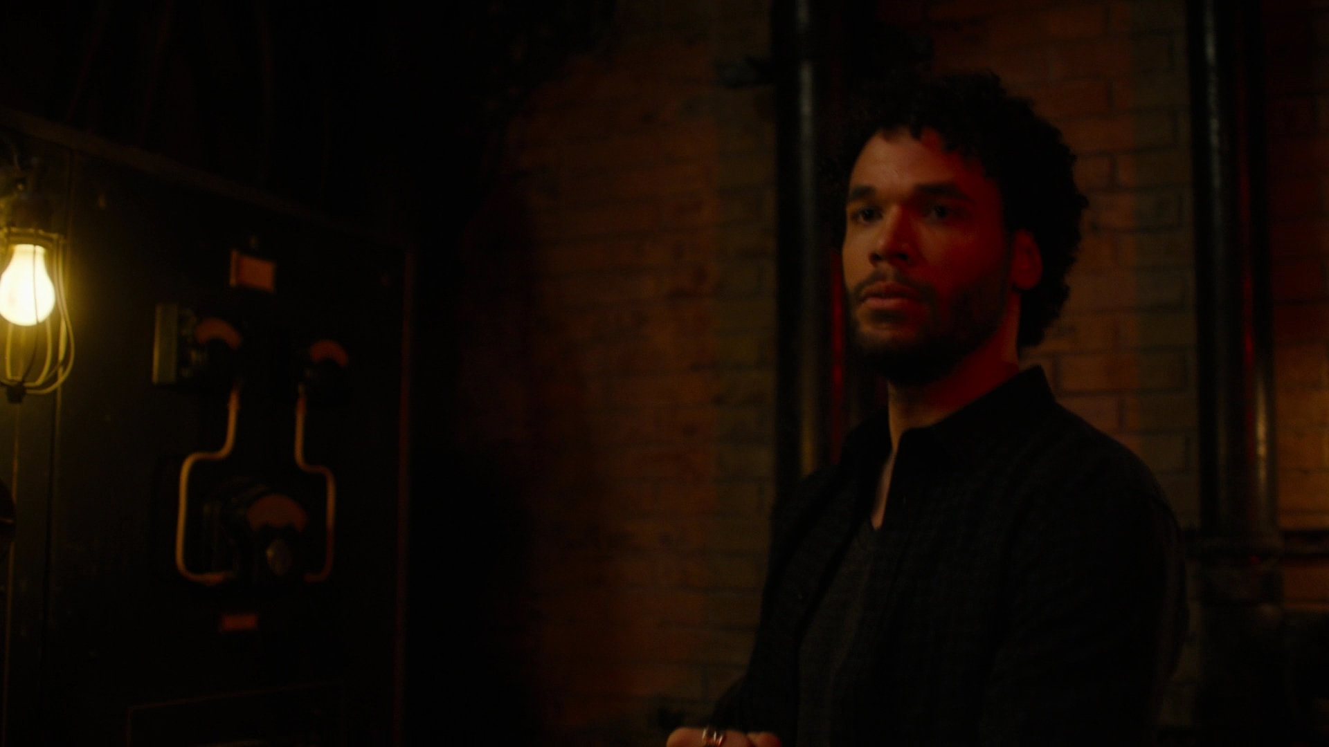 Charmed-Online-dot-nl_Charmed2x10CurseWords1397.jpg Charmed-Online-dot-nl_Charmed2x10CurseWords1397.jpg