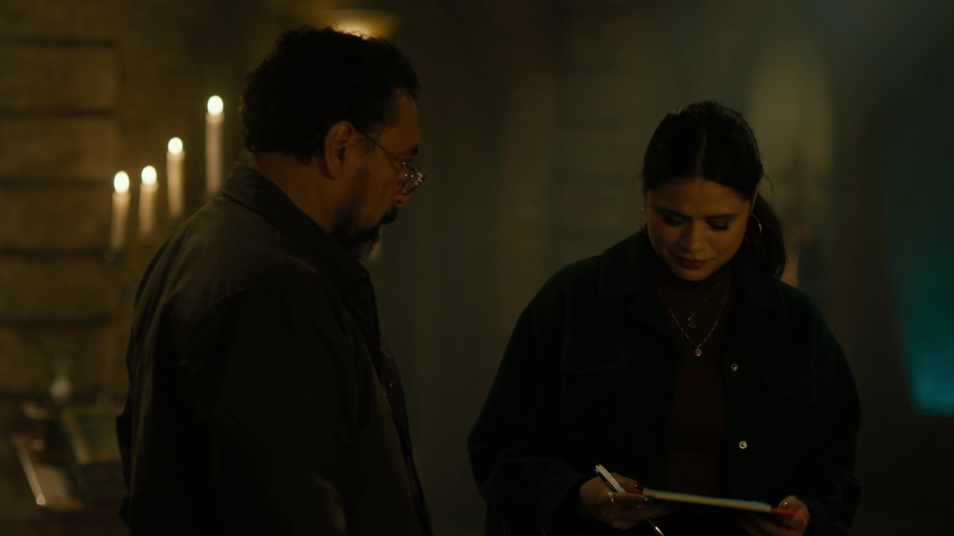 Charmed-Online-dot-nl_Charmed2x10CurseWords1530.jpg Charmed-Online-dot-nl_Charmed2x10CurseWords1530.jpg