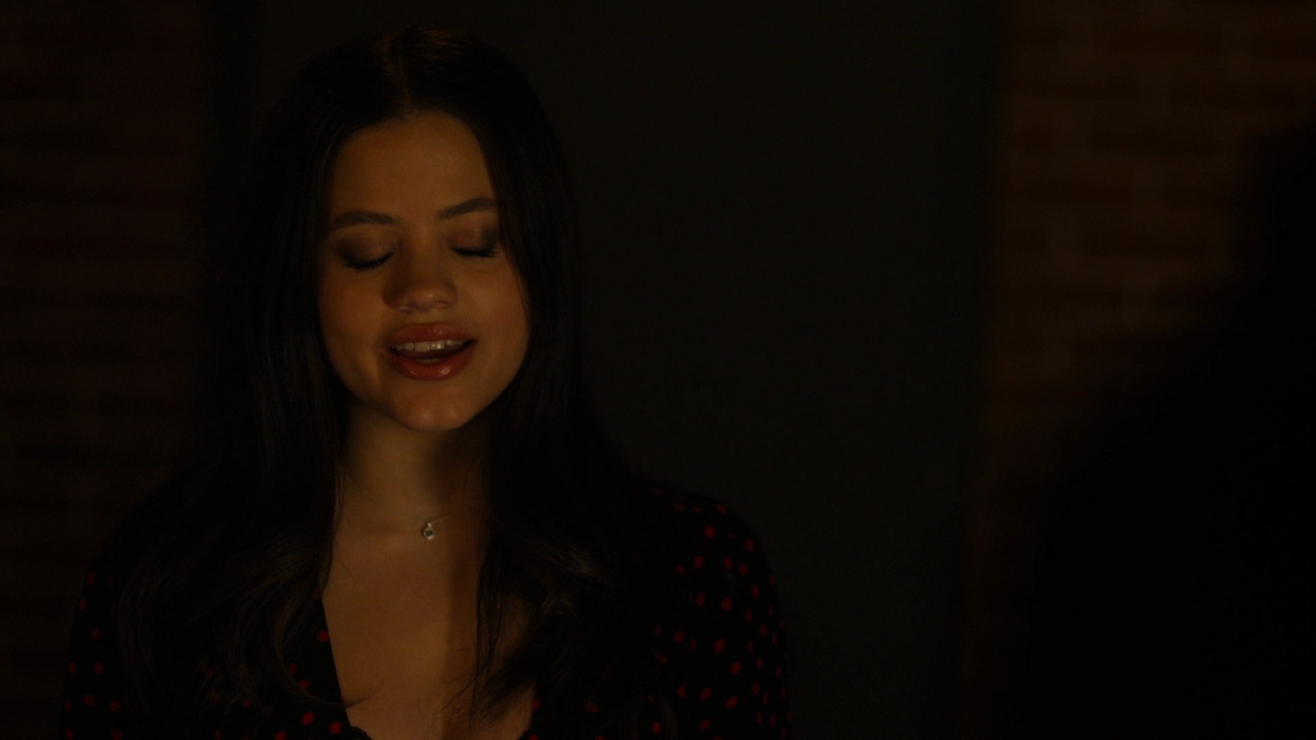 Charmed-Online-dot-nl_Charmed2x10CurseWords1683.jpg
