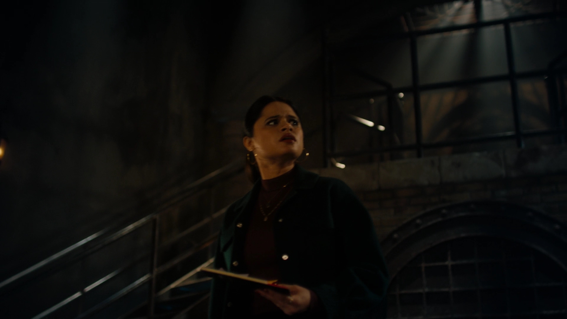 Charmed-Online-dot-nl_Charmed2x10CurseWords1701.jpg Charmed-Online-dot-nl_Charmed2x10CurseWords1701.jpg