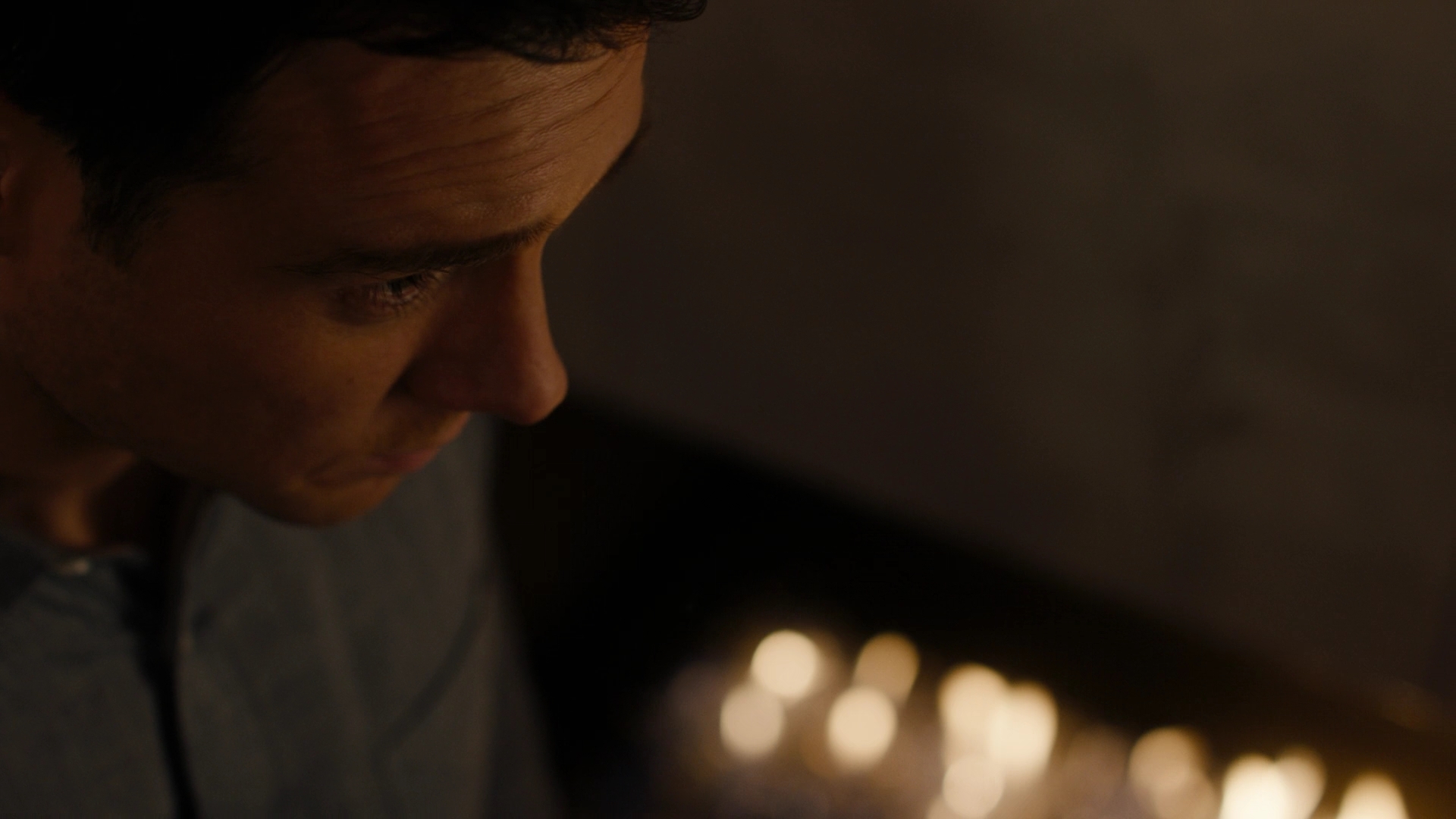 Charmed-Online-dot-nl_Charmed2x10CurseWords1765.jpg Charmed-Online-dot-nl_Charmed2x10CurseWords1765.jpg