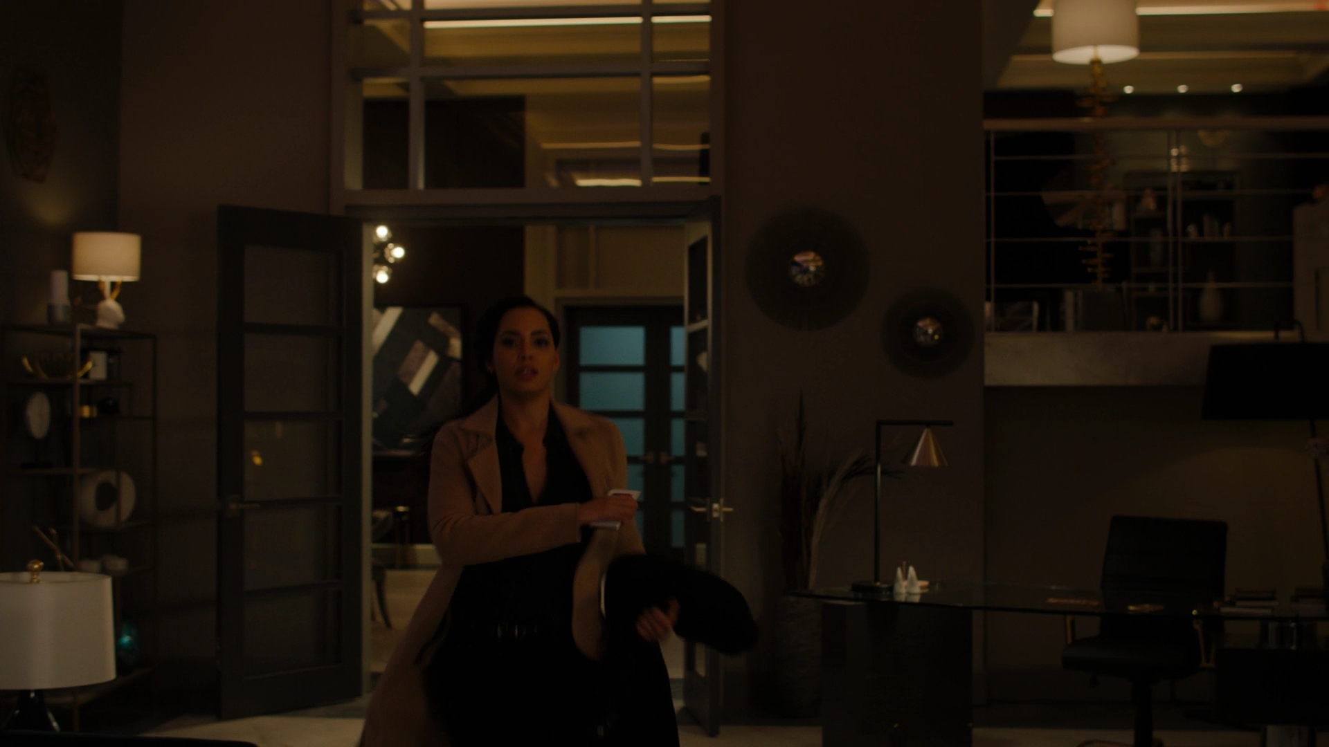 Charmed-Online-dot-nl_Charmed2x10CurseWords1799.jpg