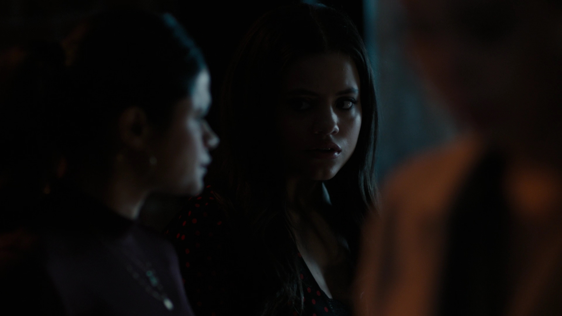 Charmed-Online-dot-nl_Charmed2x10CurseWords1878.jpg