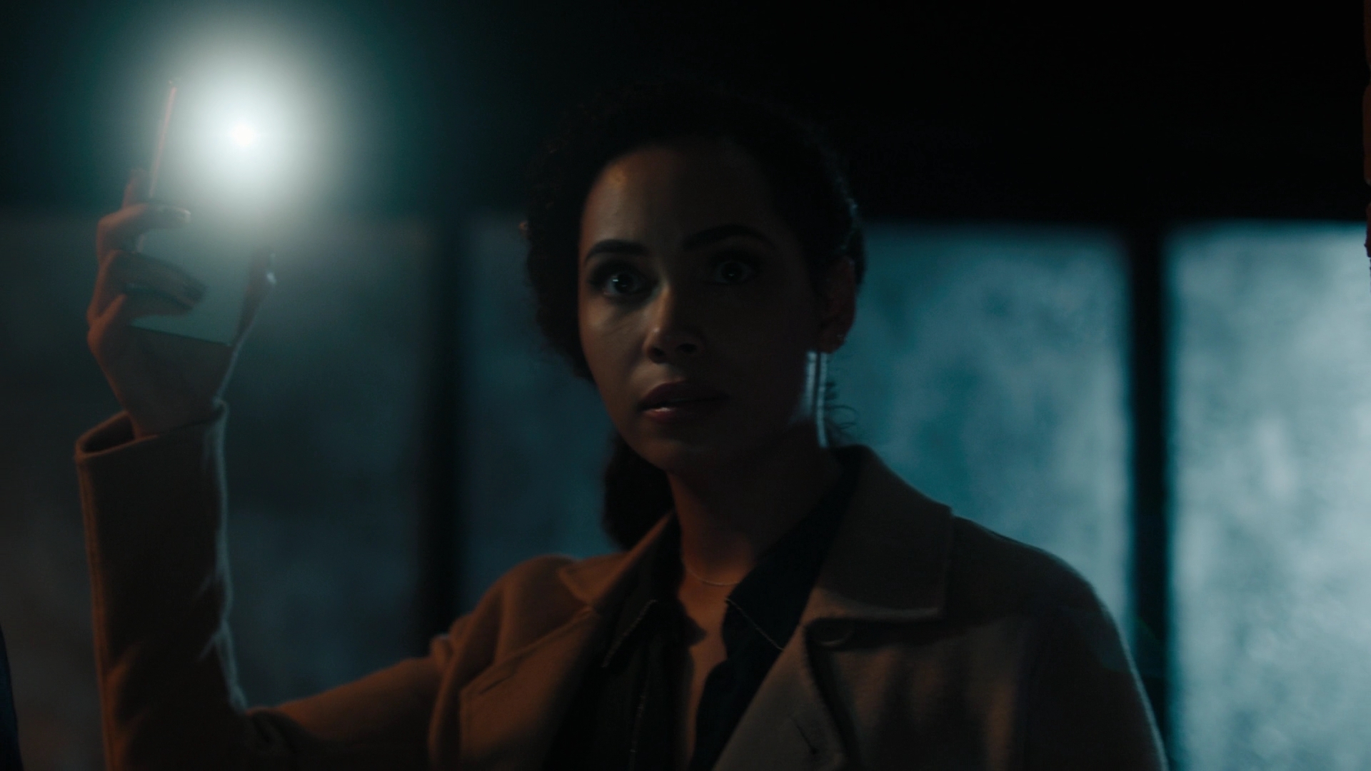 Charmed-Online-dot-nl_Charmed2x10CurseWords1881.jpg