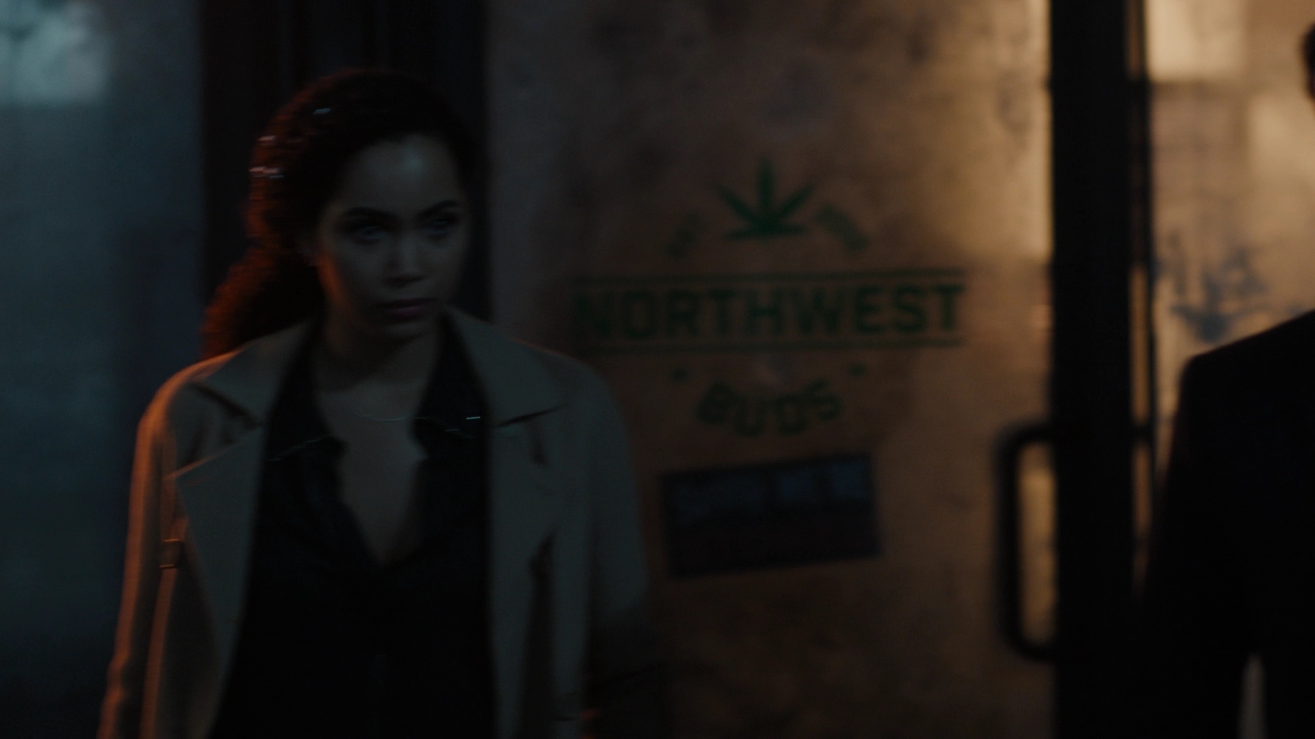 Charmed-Online-dot-nl_Charmed2x10CurseWords1961.jpg