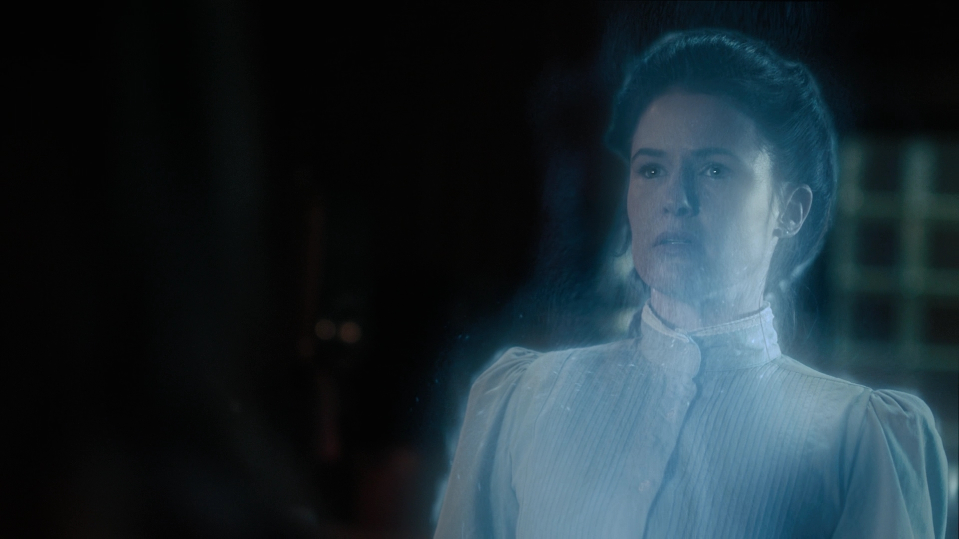 Charmed-Online-dot-nl_Charmed2x10CurseWords2059.jpg