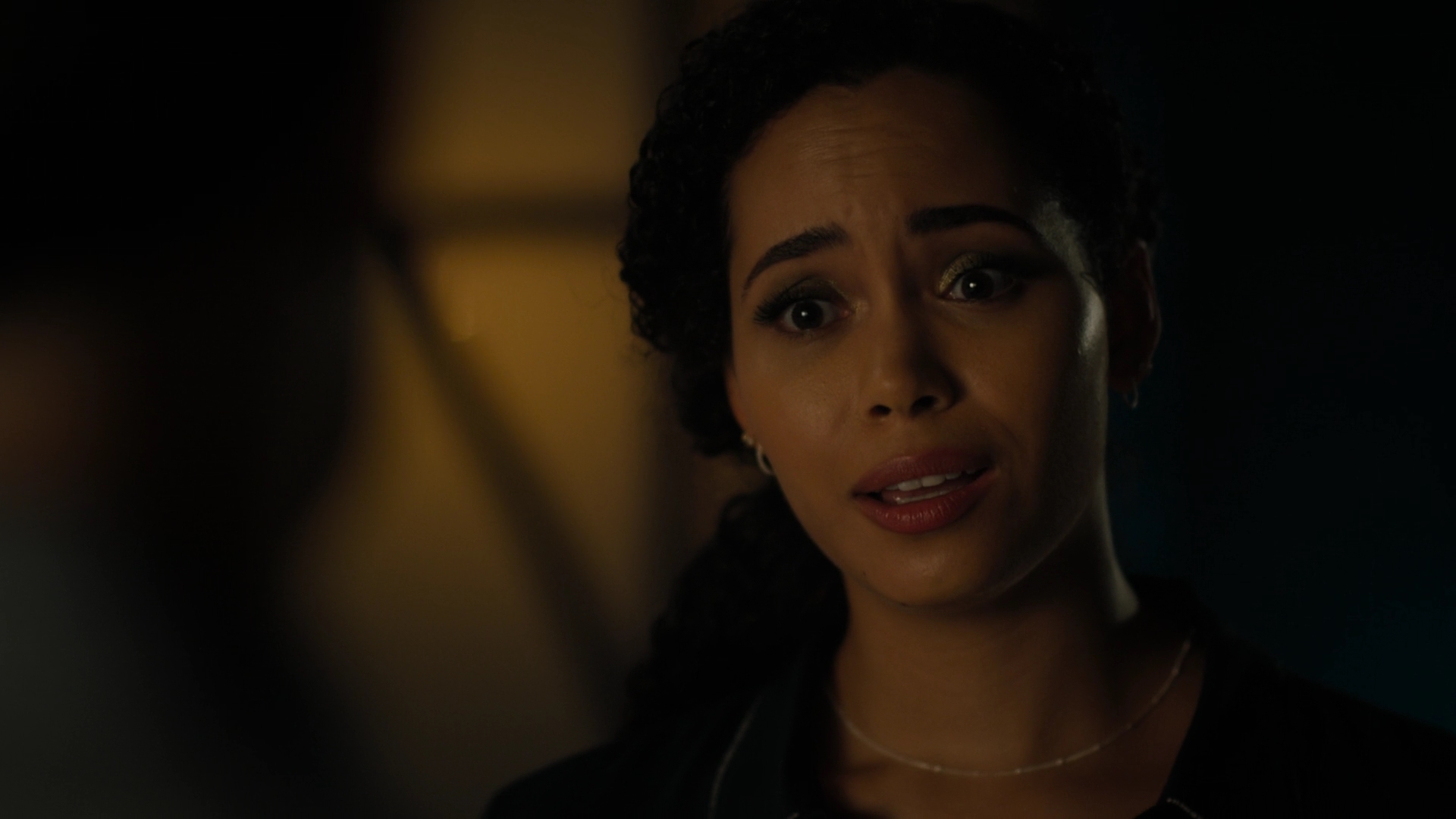 Charmed-Online-dot-nl_Charmed2x10CurseWords2252.jpg