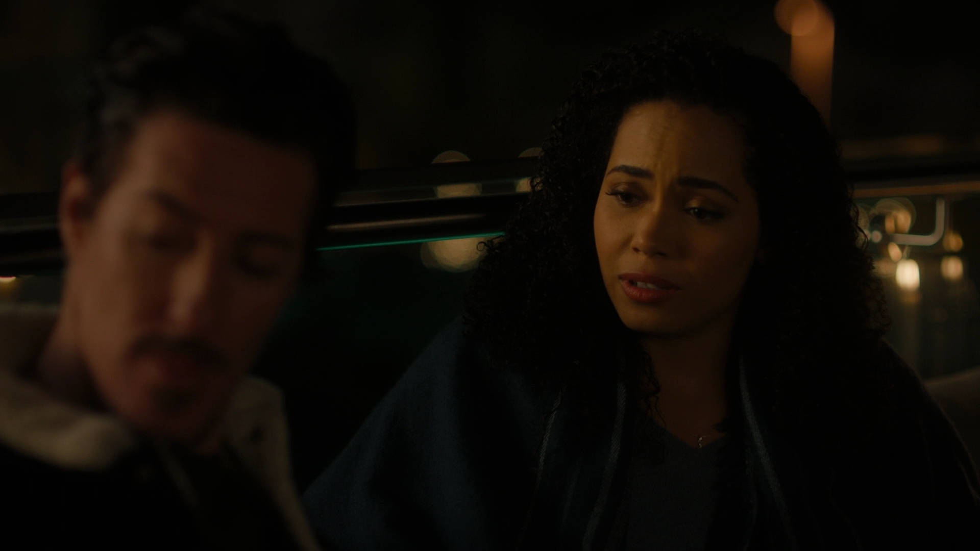 Charmed-Online-dot-nl_Charmed2x11DanceLikeNoOneIsWitching0045.jpg