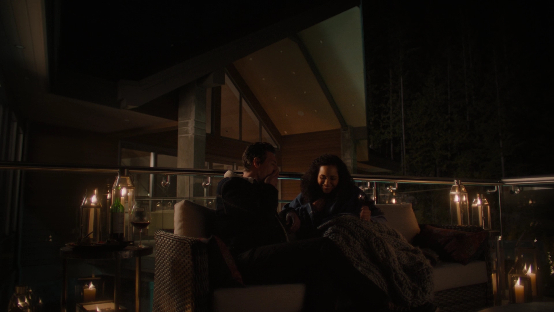 Charmed-Online-dot-nl_Charmed2x11DanceLikeNoOneIsWitching0091.jpg
