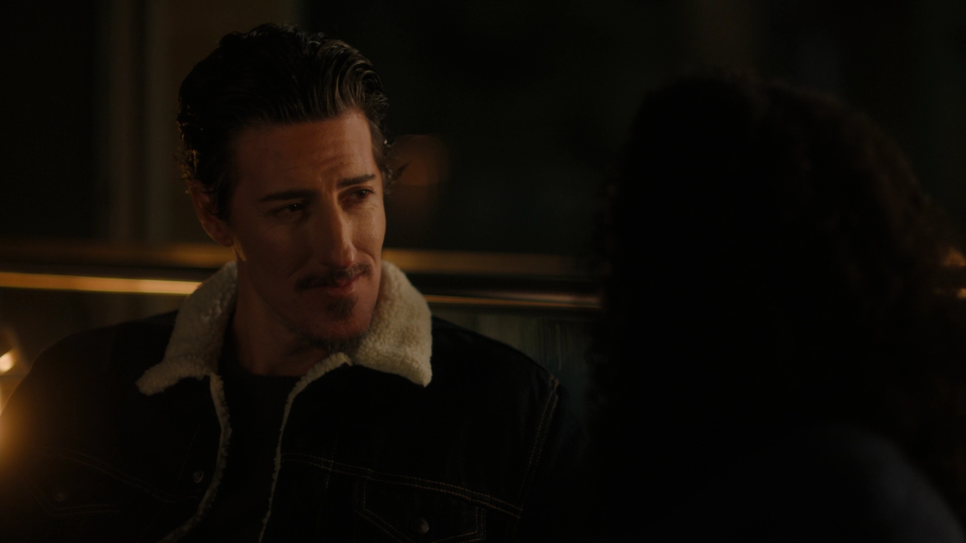 Charmed-Online-dot-nl_Charmed2x11DanceLikeNoOneIsWitching0096.jpg