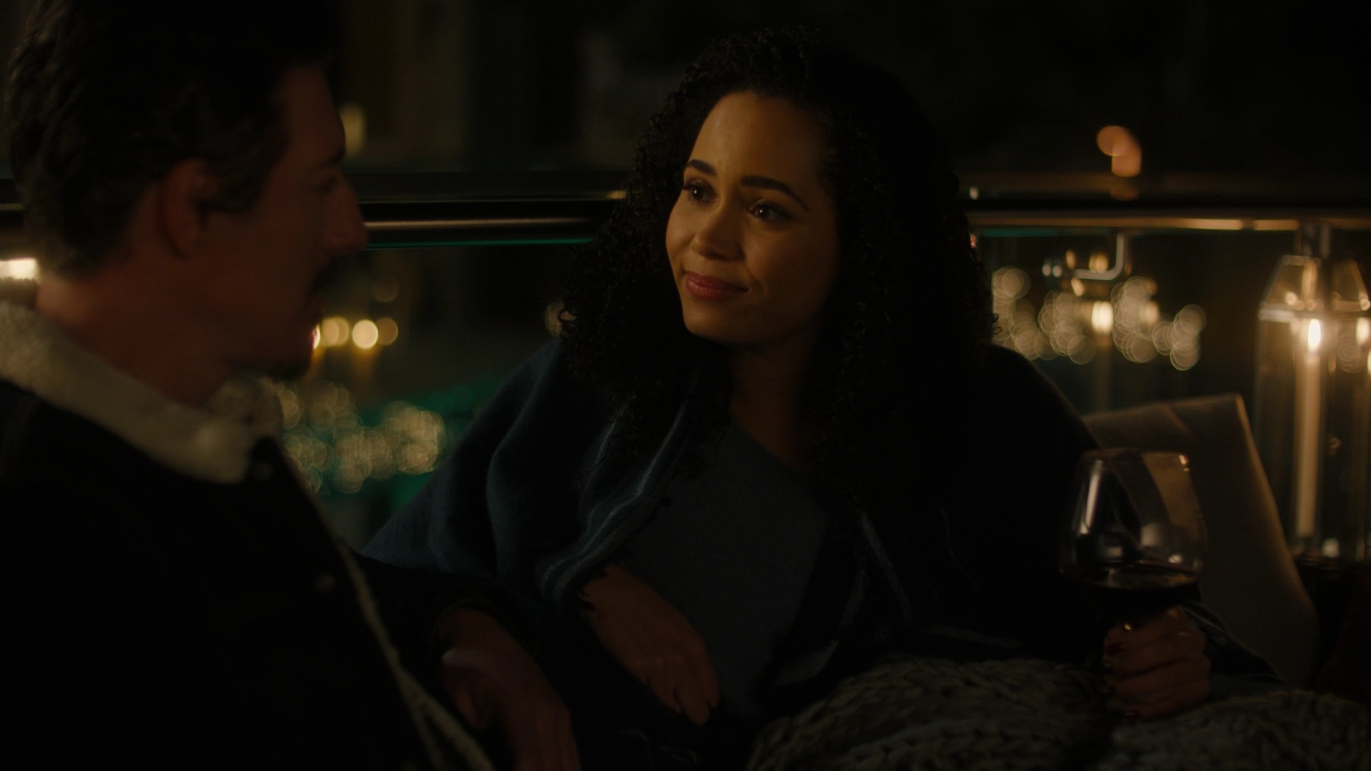 Charmed-Online-dot-nl_Charmed2x11DanceLikeNoOneIsWitching0098.jpg