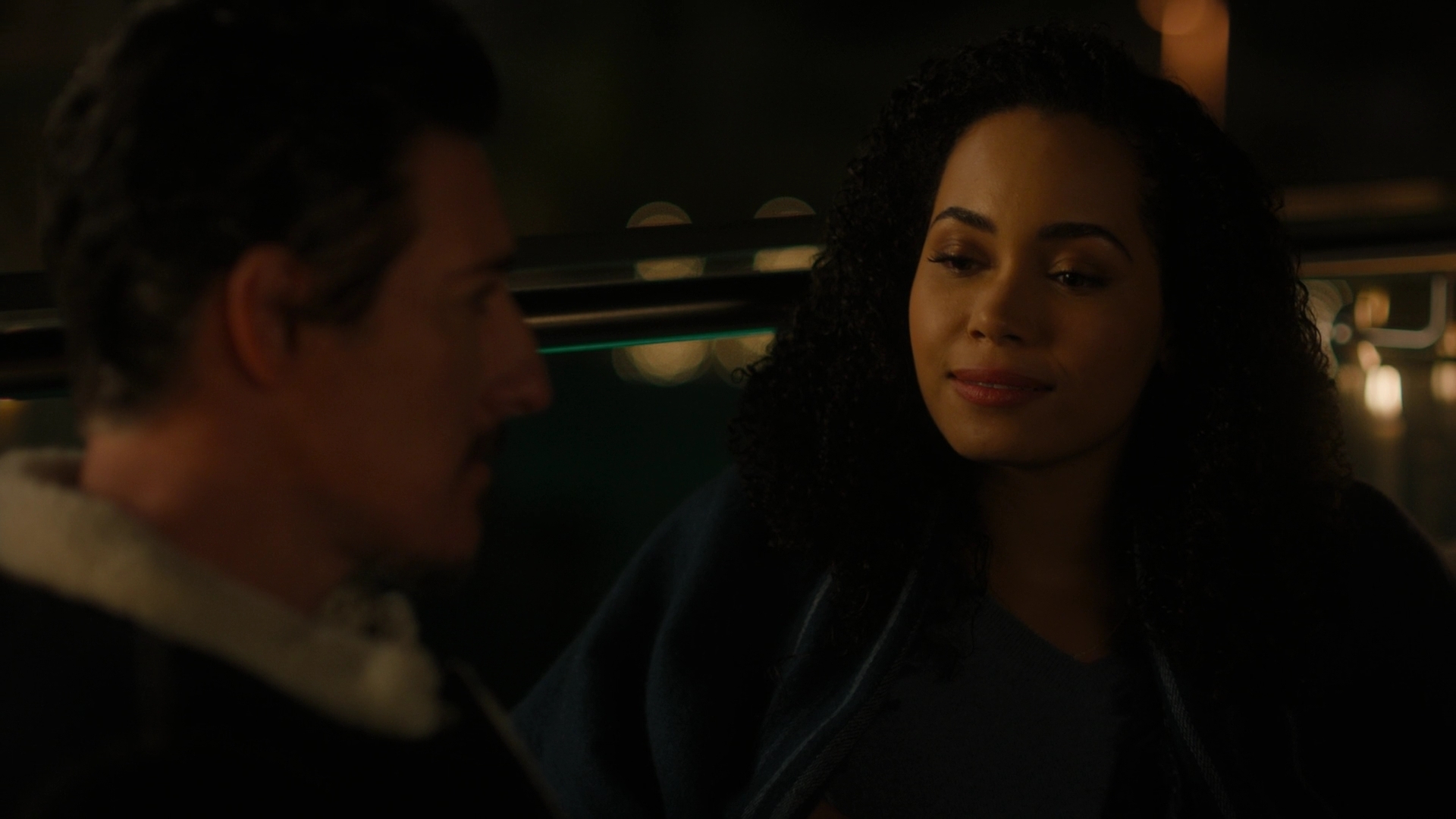 Charmed-Online-dot-nl_Charmed2x11DanceLikeNoOneIsWitching0132.jpg