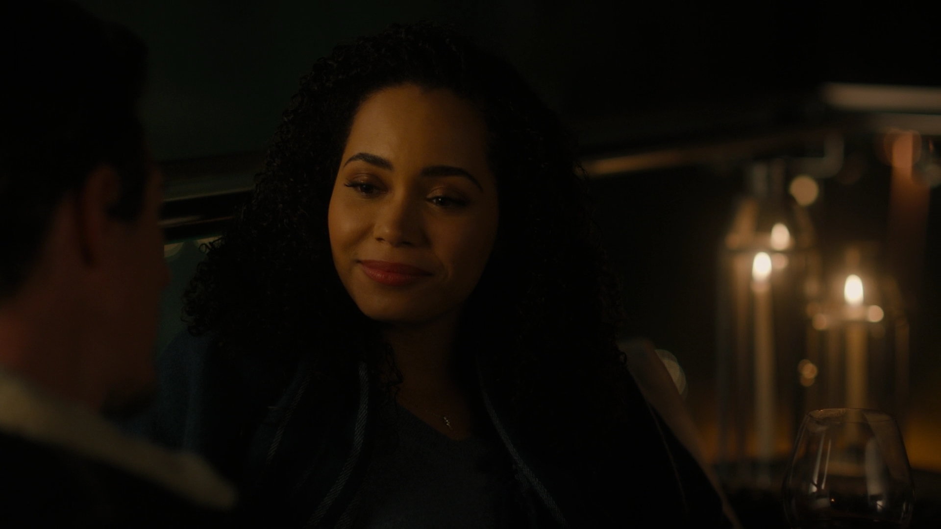 Charmed-Online-dot-nl_Charmed2x11DanceLikeNoOneIsWitching0150.jpg
