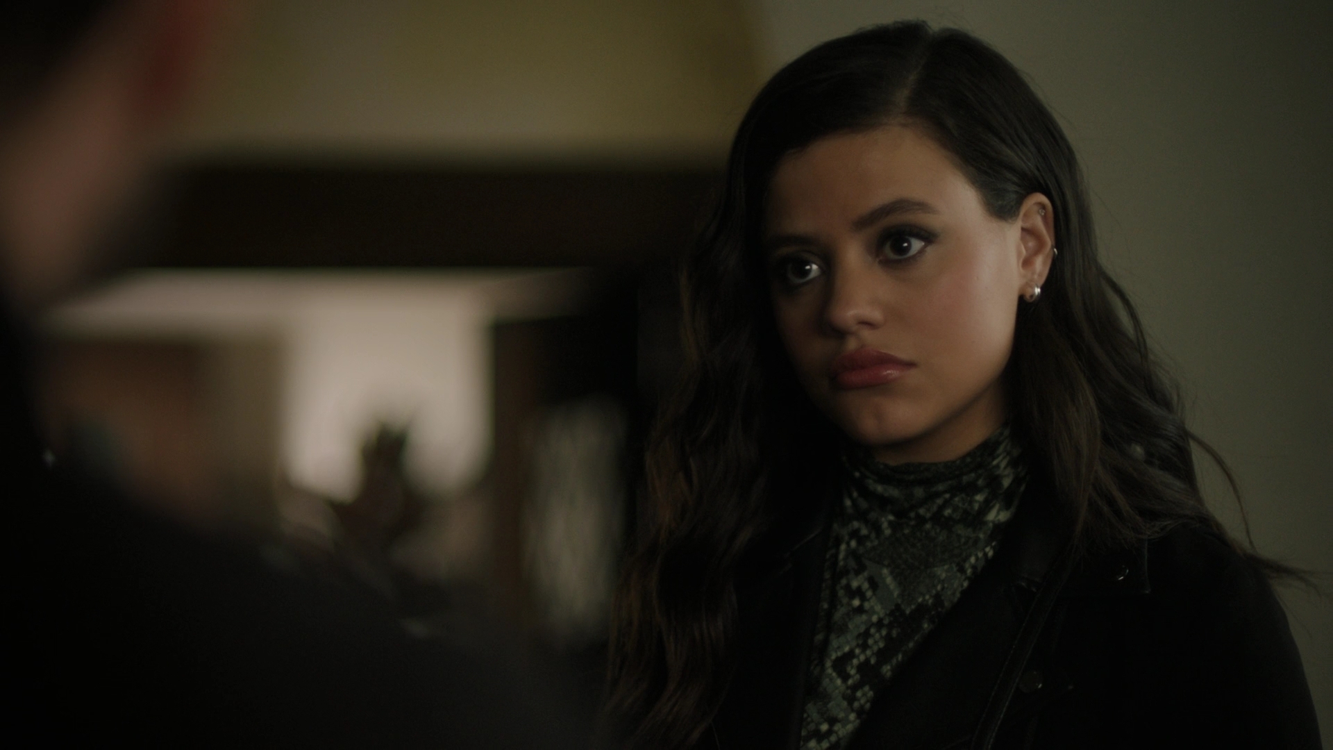 Charmed-Online-dot-nl_Charmed2x11DanceLikeNoOneIsWitching0440.jpg