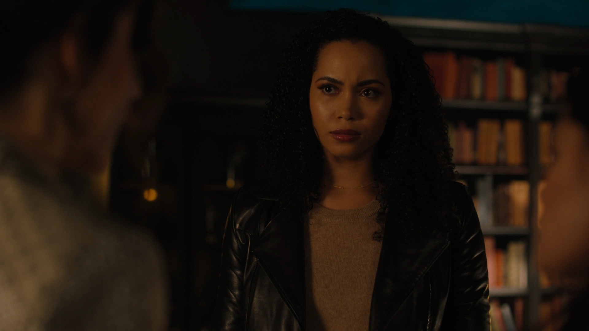 Charmed-Online-dot-nl_Charmed2x11DanceLikeNoOneIsWitching0752.jpg