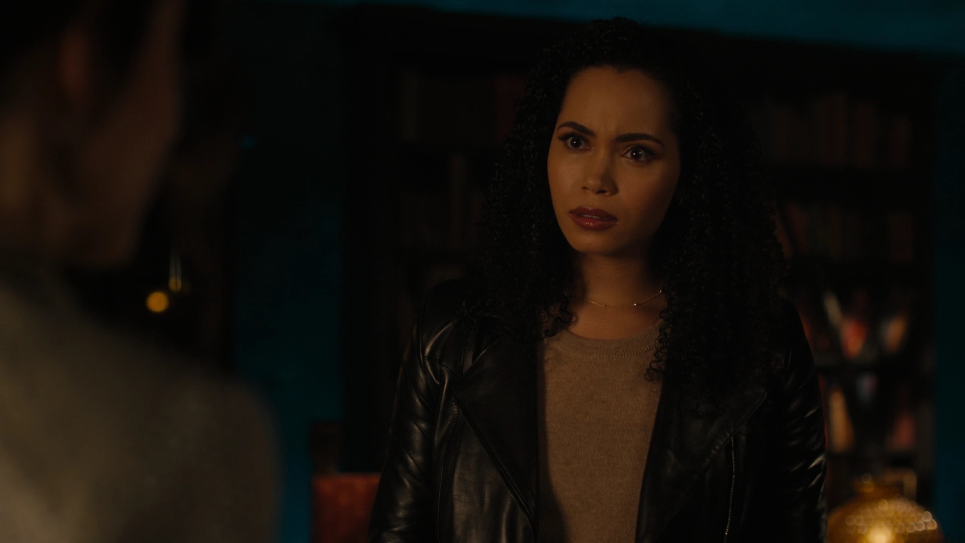 Charmed-Online-dot-nl_Charmed2x11DanceLikeNoOneIsWitching0761.jpg