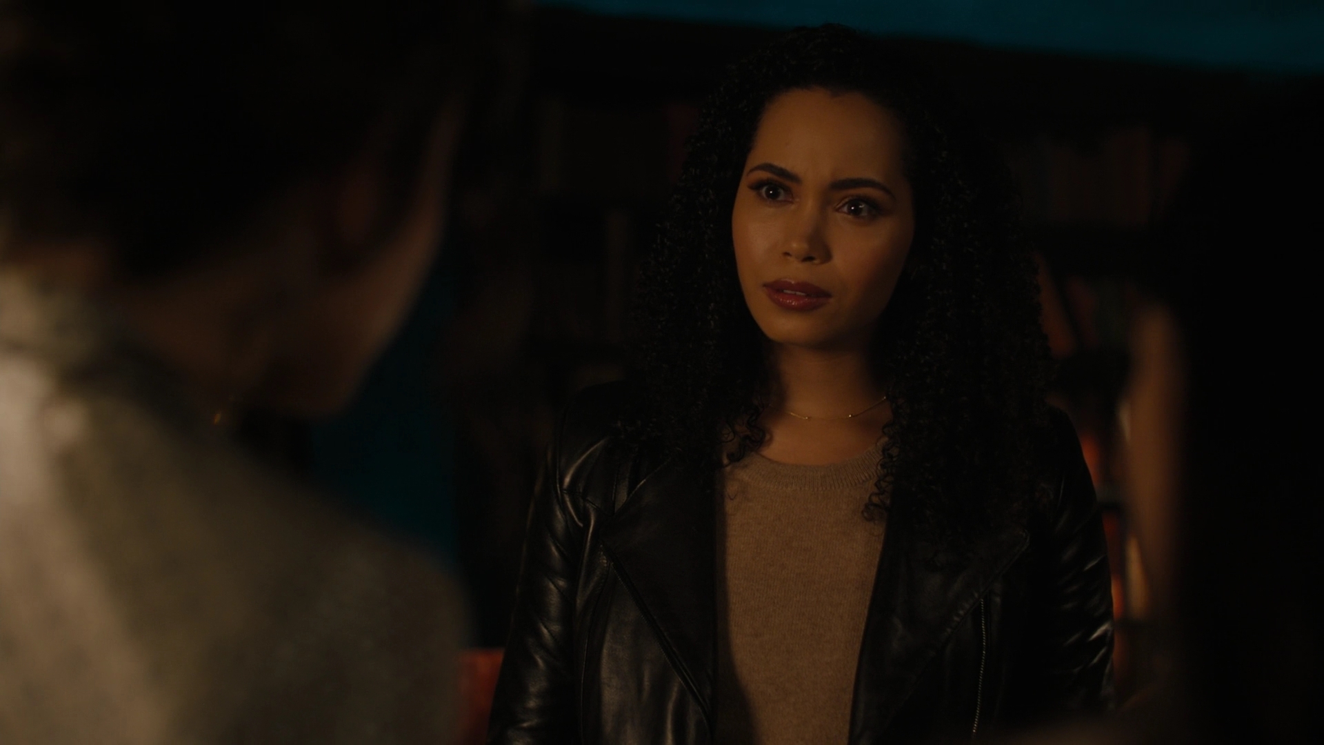 Charmed-Online-dot-nl_Charmed2x11DanceLikeNoOneIsWitching0763.jpg