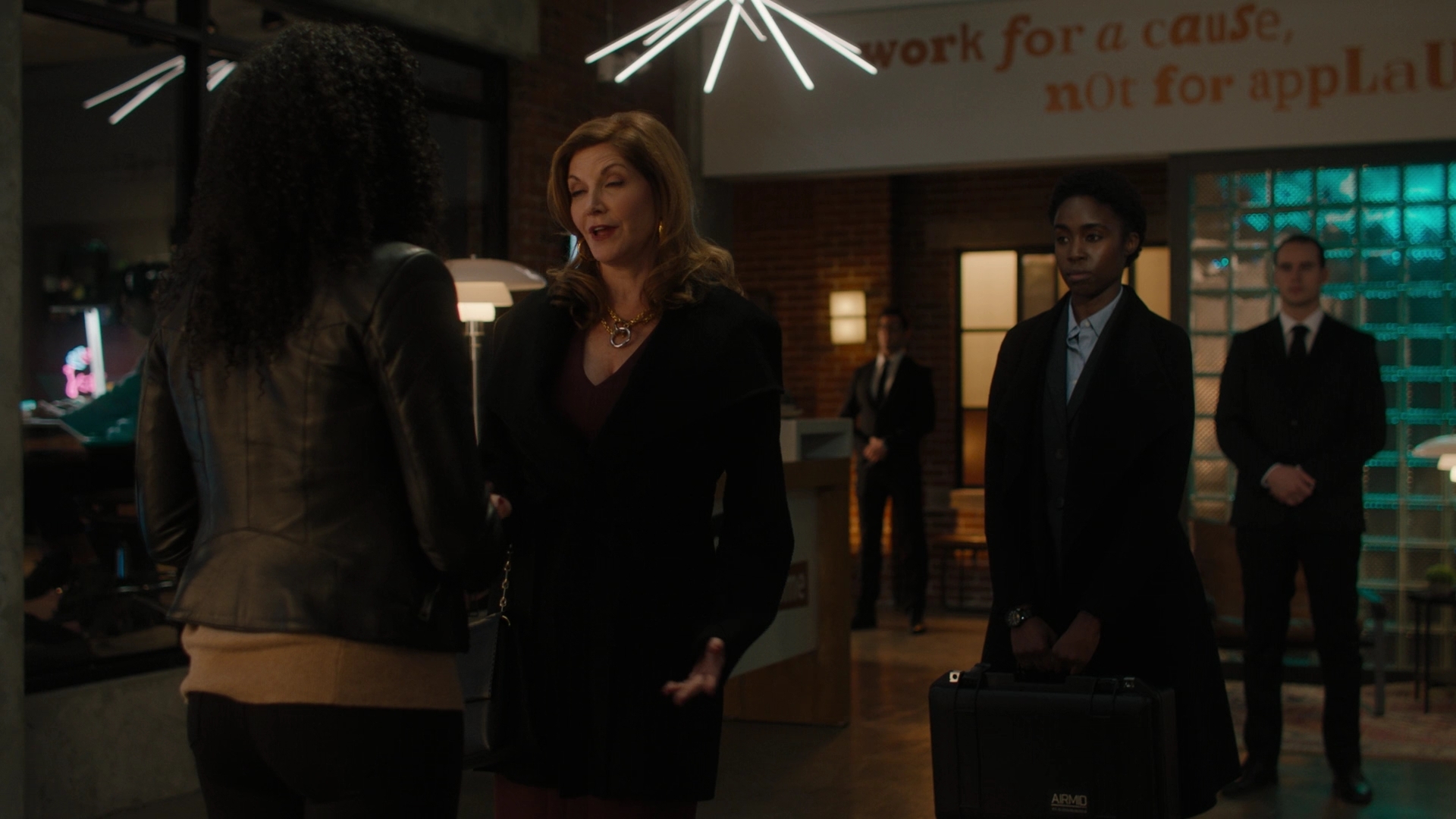 Charmed-Online-dot-nl_Charmed2x11DanceLikeNoOneIsWitching1179.jpg