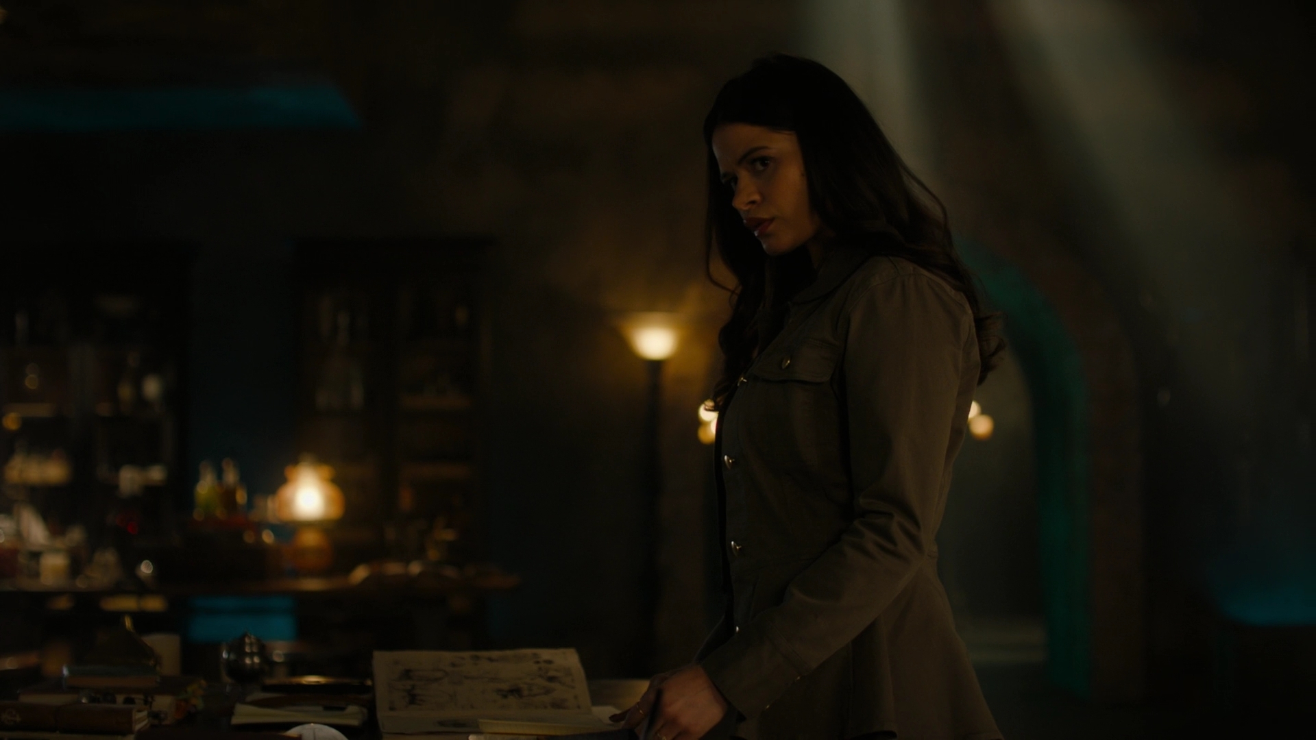 Charmed-Online-dot-nl_Charmed2x11DanceLikeNoOneIsWitching1320.jpg
