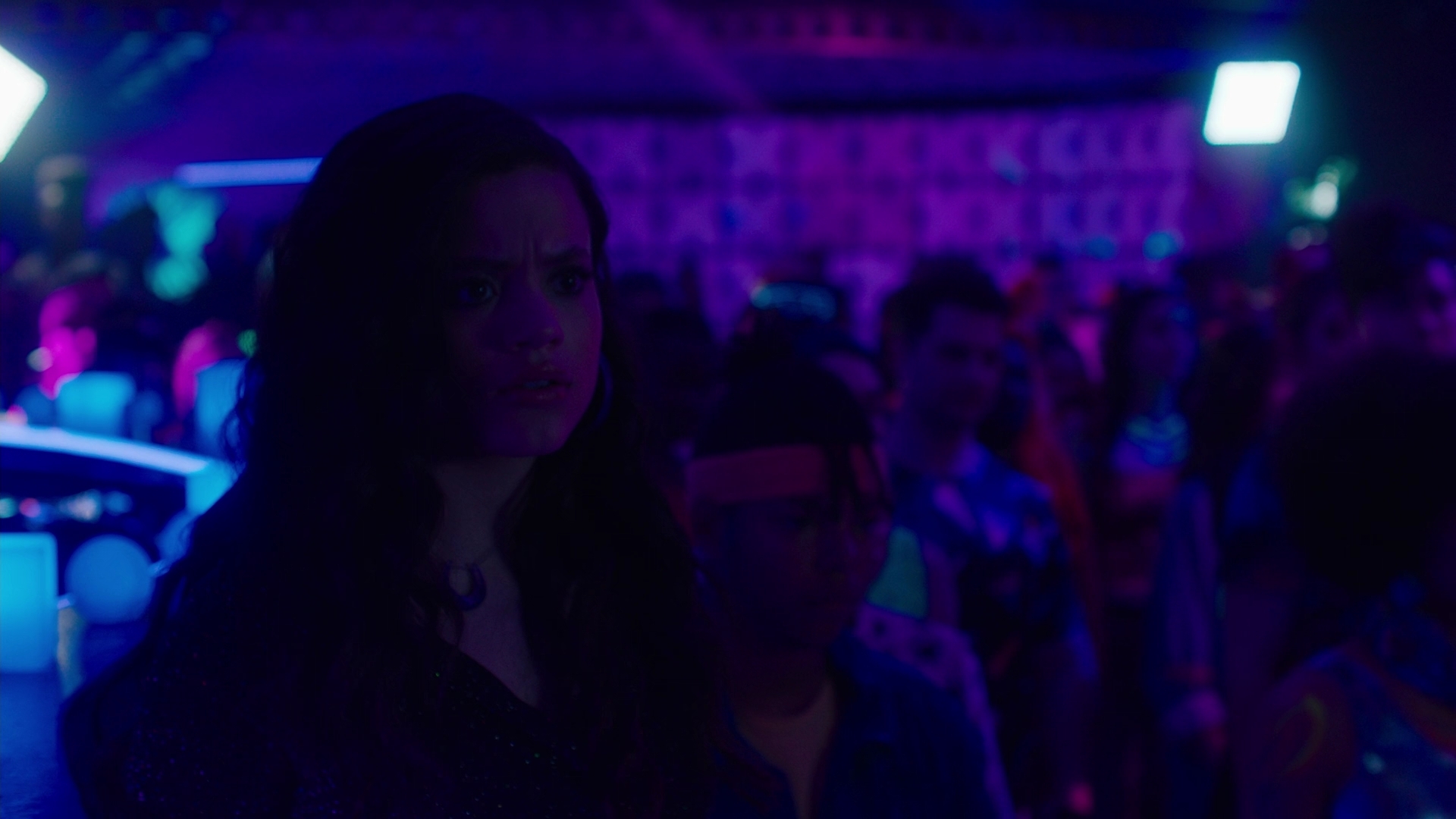 Charmed-Online-dot-nl_Charmed2x11DanceLikeNoOneIsWitching1412.jpg