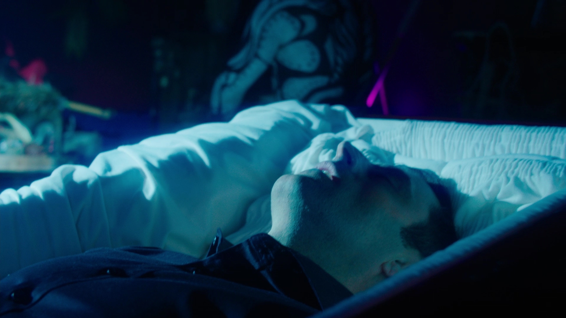 Charmed-Online-dot-nl_Charmed2x11DanceLikeNoOneIsWitching1417.jpg