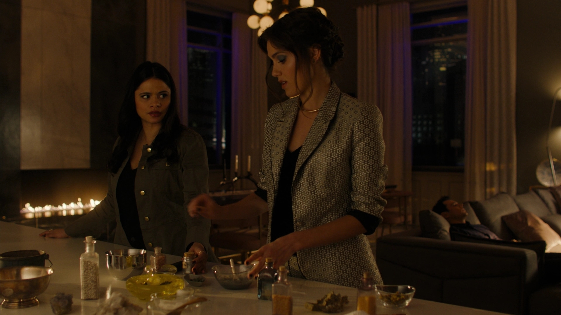 Charmed-Online-dot-nl_Charmed2x11DanceLikeNoOneIsWitching1598.jpg