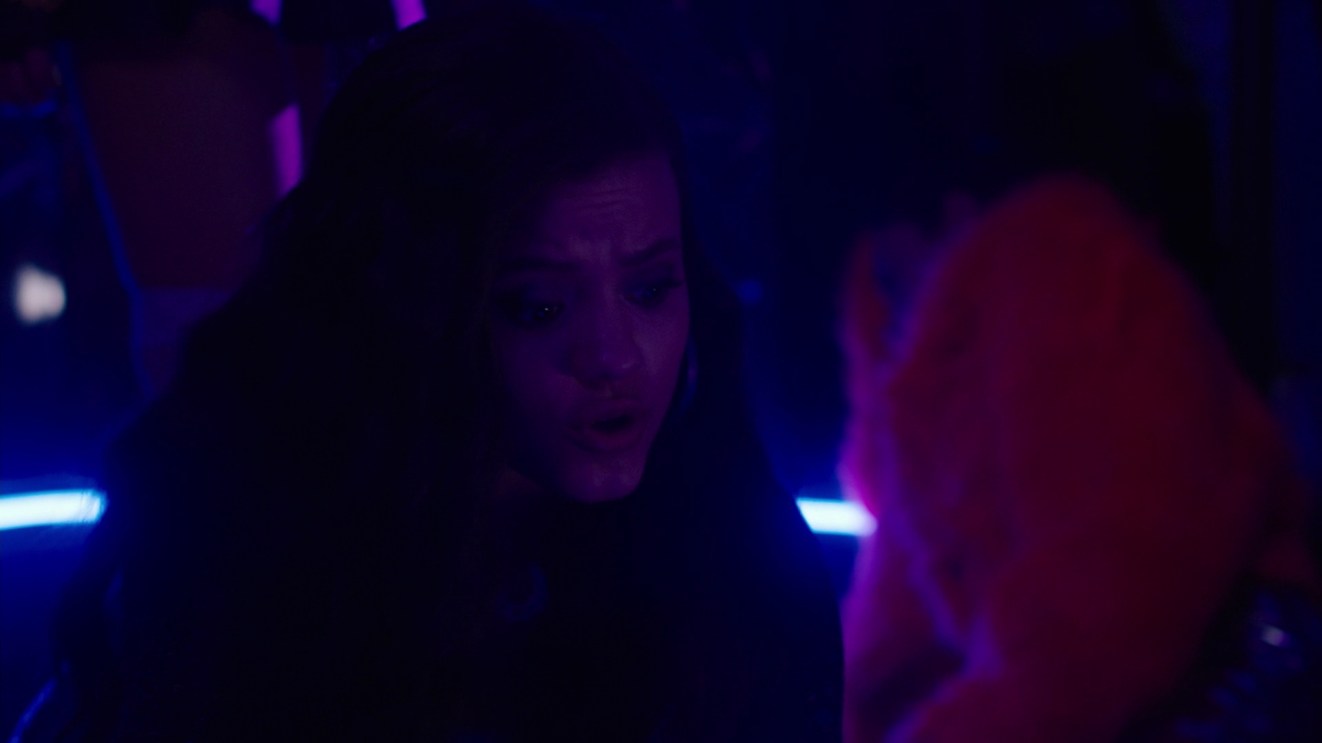 Charmed-Online-dot-nl_Charmed2x11DanceLikeNoOneIsWitching1791.jpg