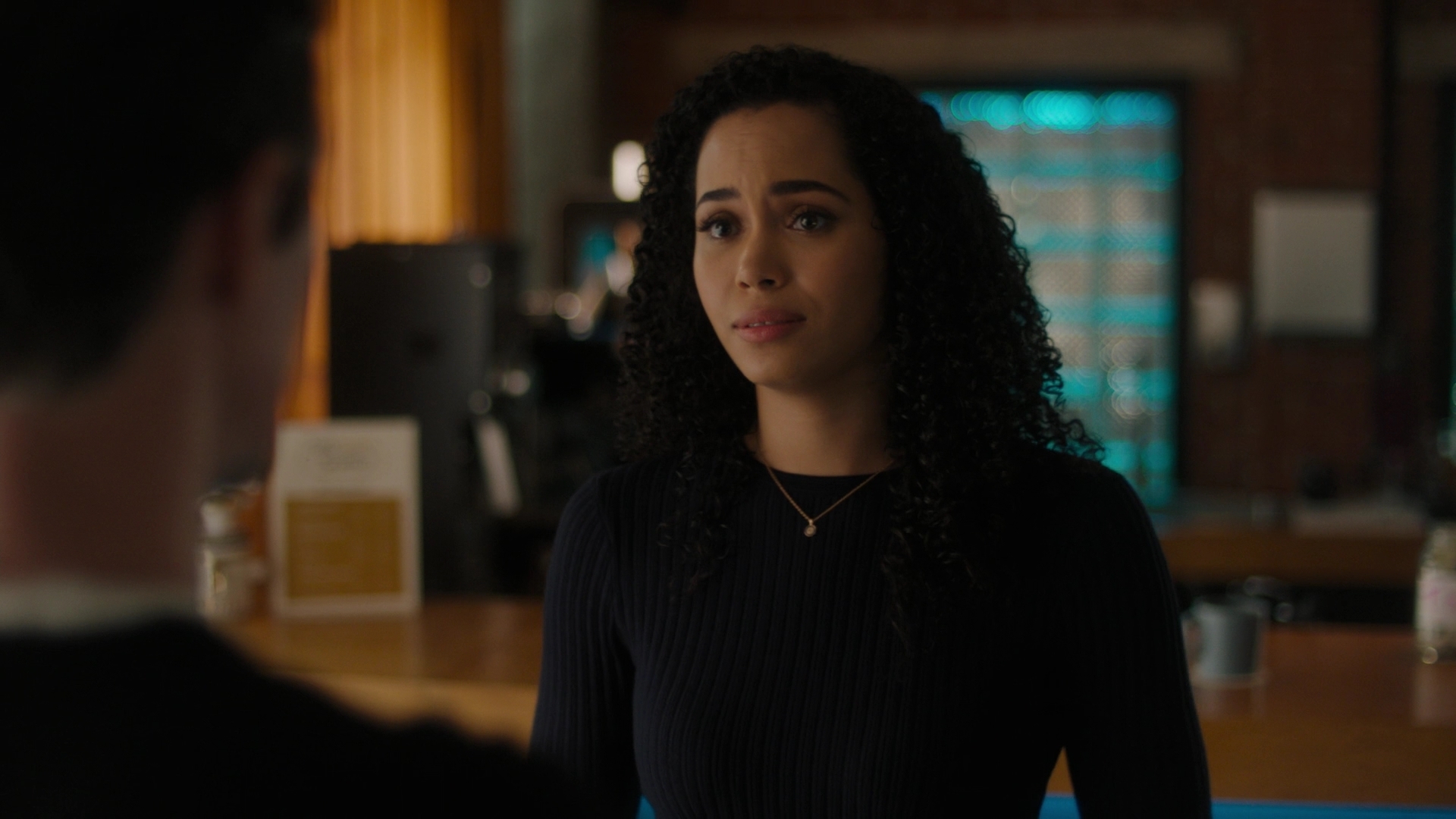 Charmed-Online-dot-nl_Charmed2x11DanceLikeNoOneIsWitching2165.jpg