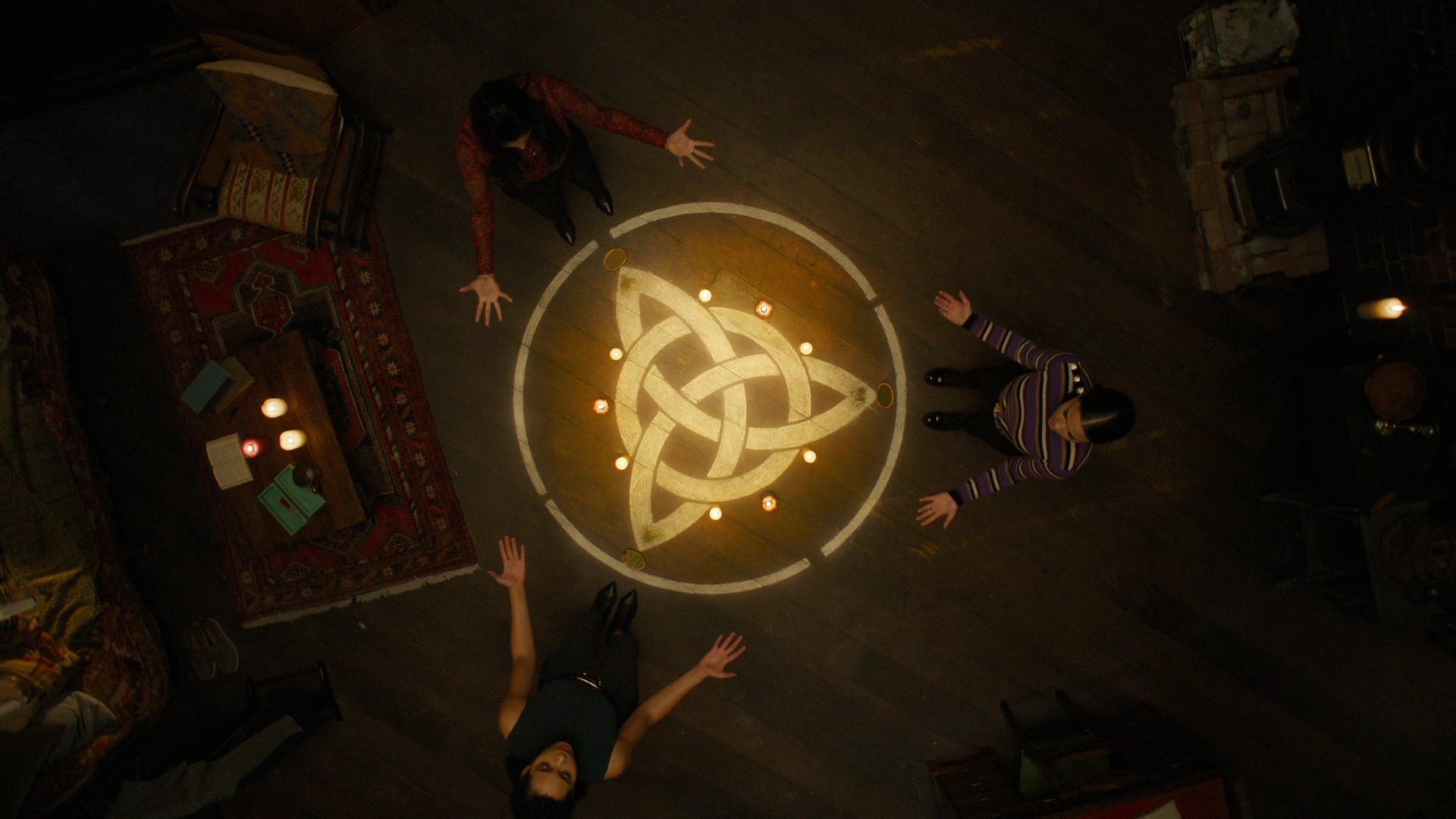 Charmed-Online-dot-nl_Charmed2x12NeedsToKnow0096.jpg