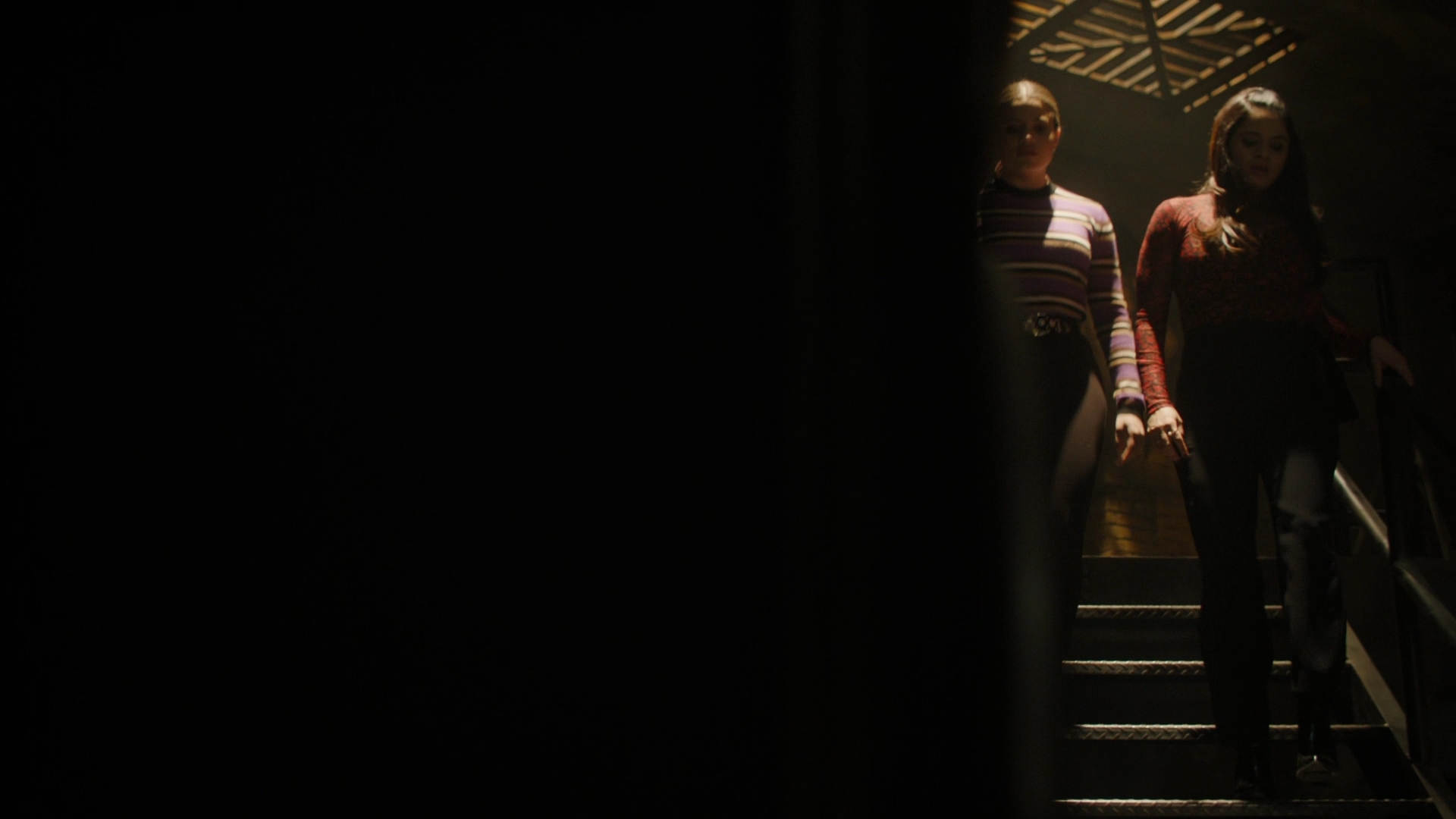 Charmed-Online-dot-nl_Charmed2x12NeedsToKnow0582.jpg