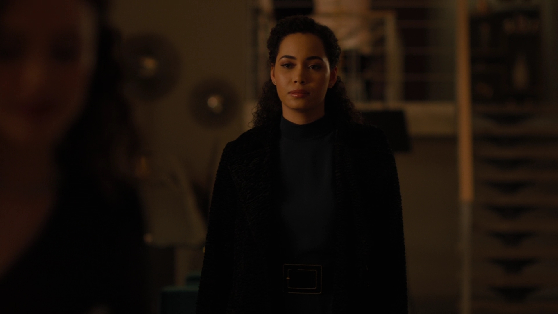Charmed-Online-dot-nl_Charmed2x12NeedsToKnow0704.jpg