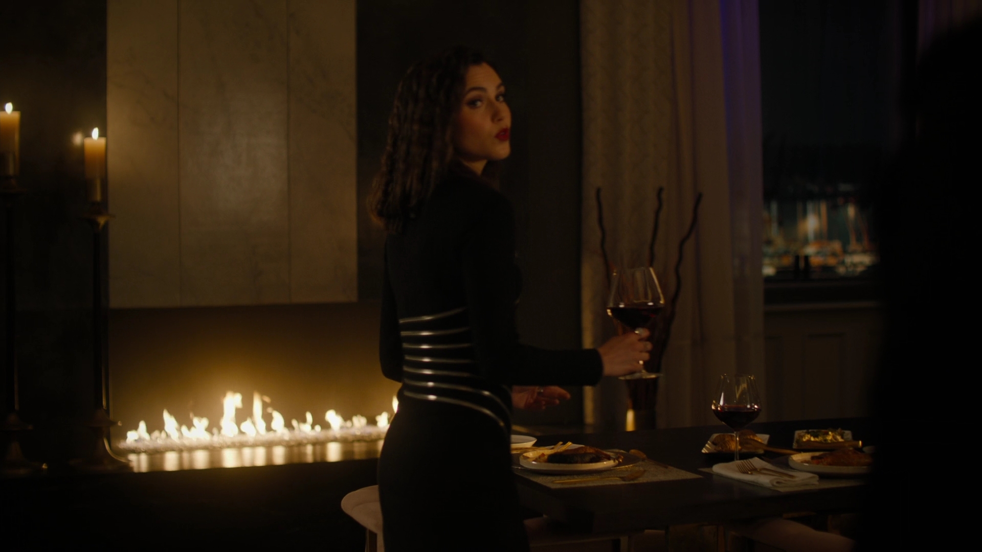 Charmed-Online-dot-nl_Charmed2x12NeedsToKnow0737.jpg