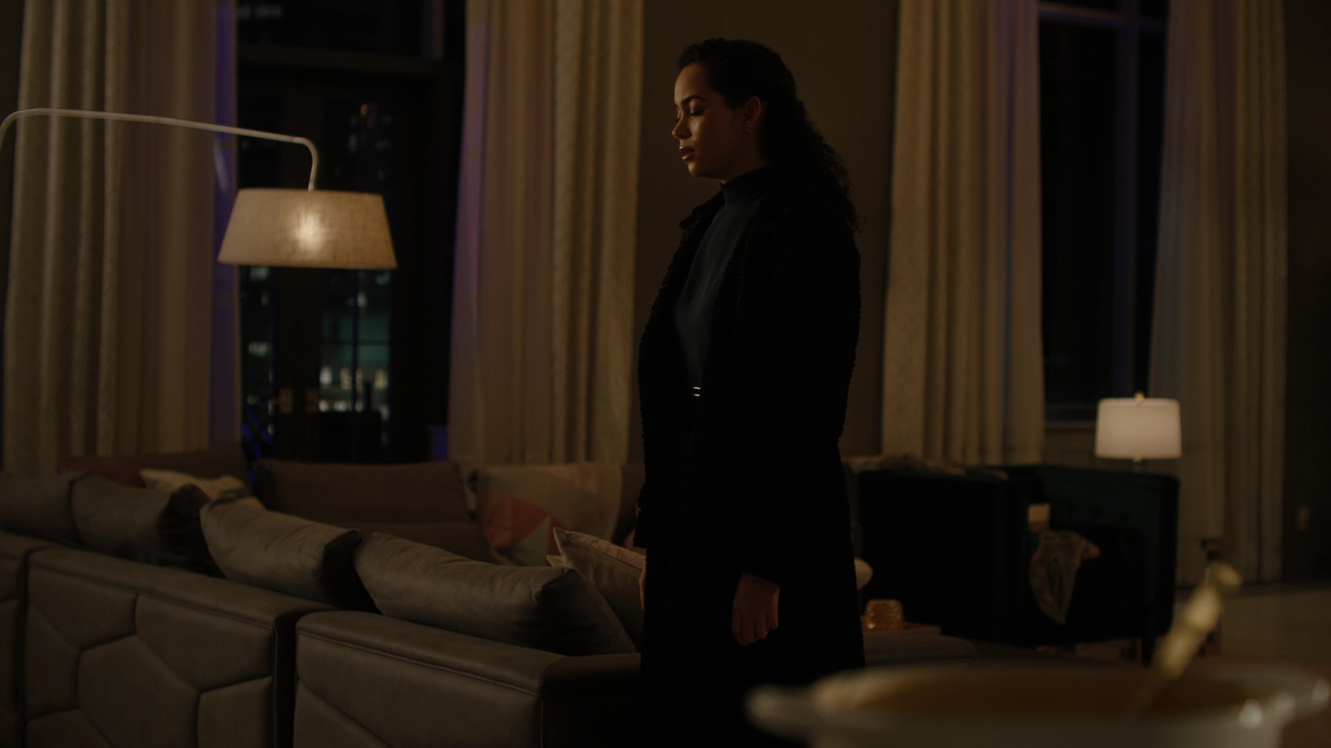 Charmed-Online-dot-nl_Charmed2x12NeedsToKnow0738.jpg