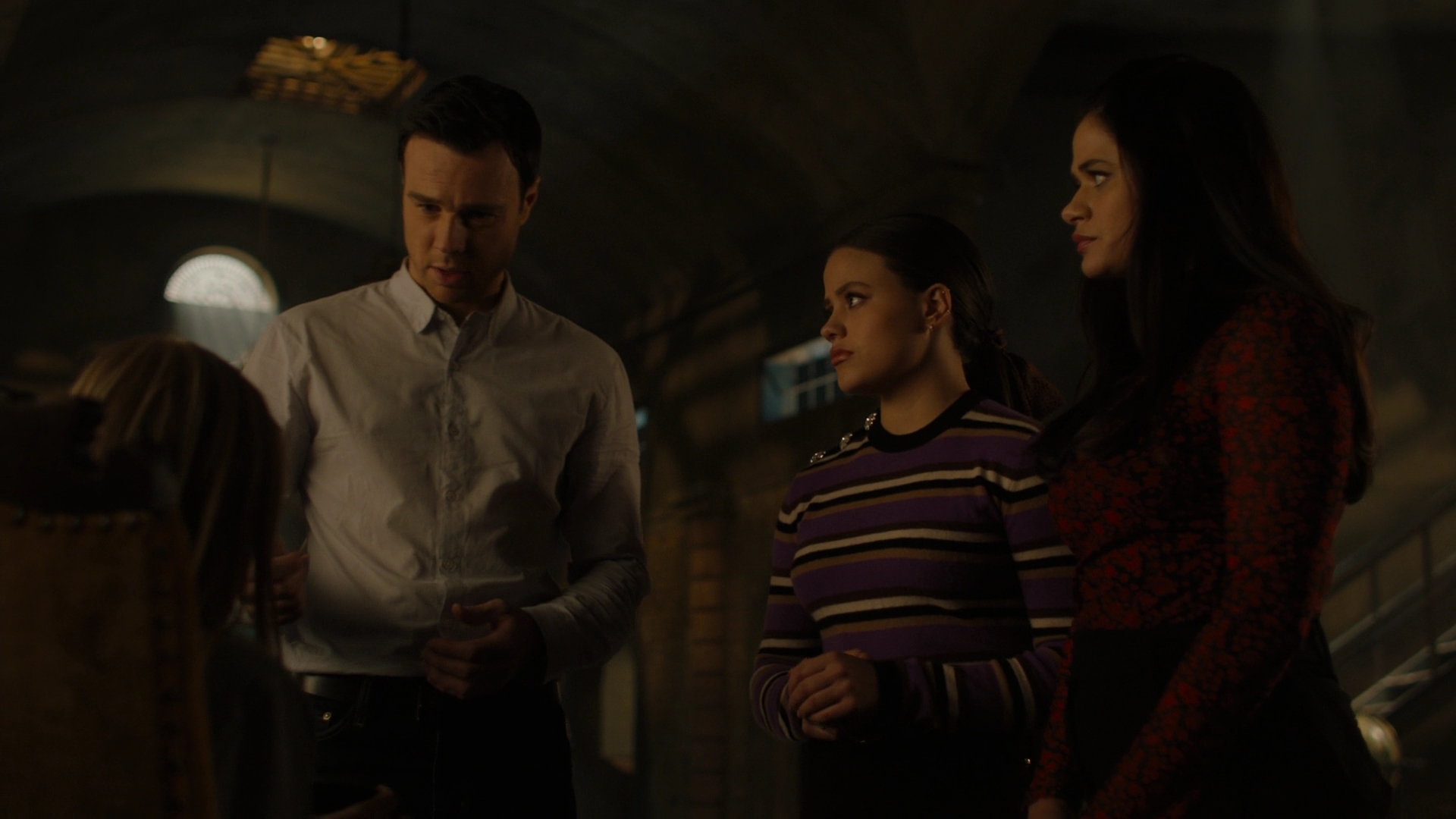 Charmed-Online-dot-nl_Charmed2x12NeedsToKnow0786.jpg